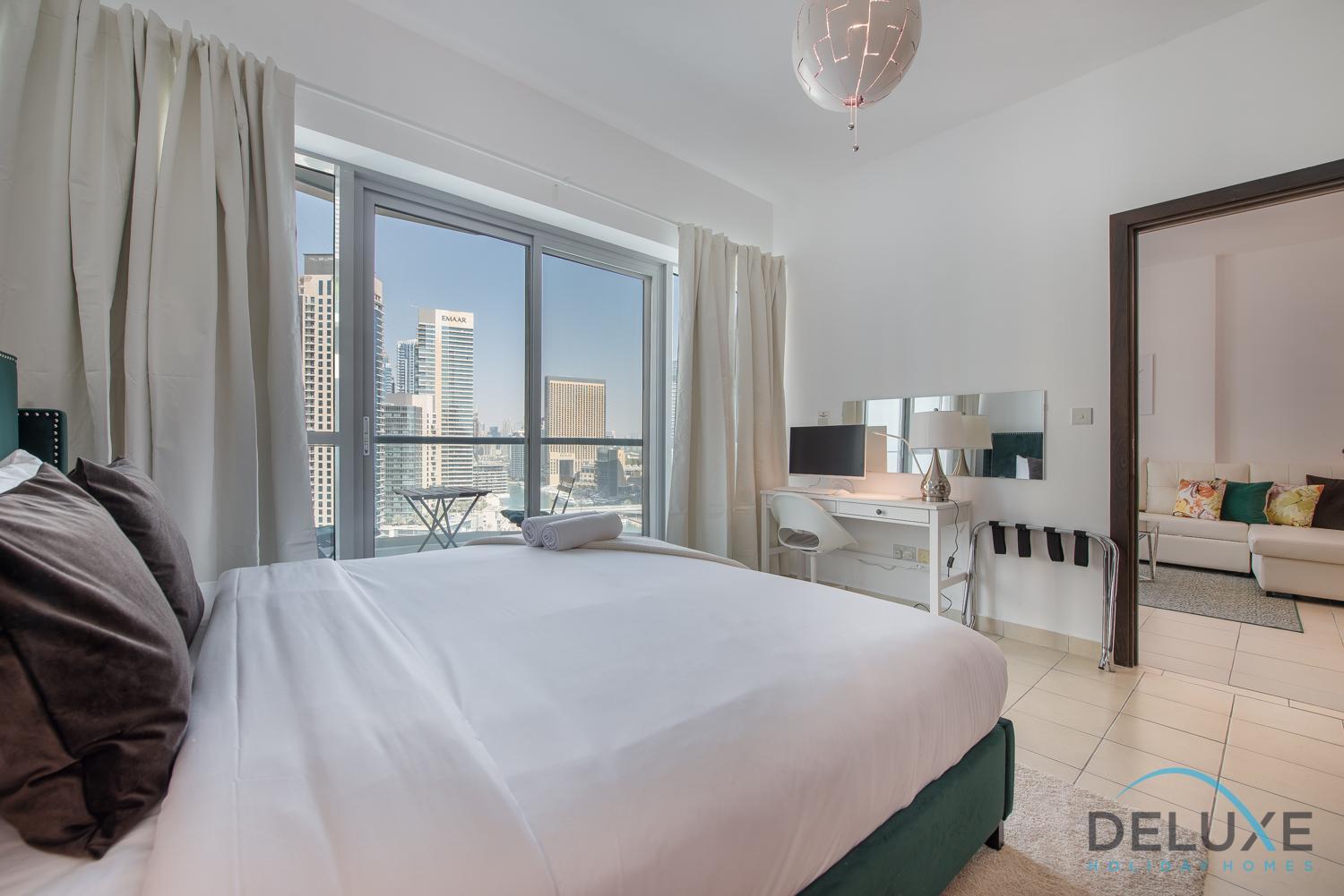 Full Marina and Ain Dubai Wheel View 1BR at The Point Dubai Marina by Deluxe Holiday Homes