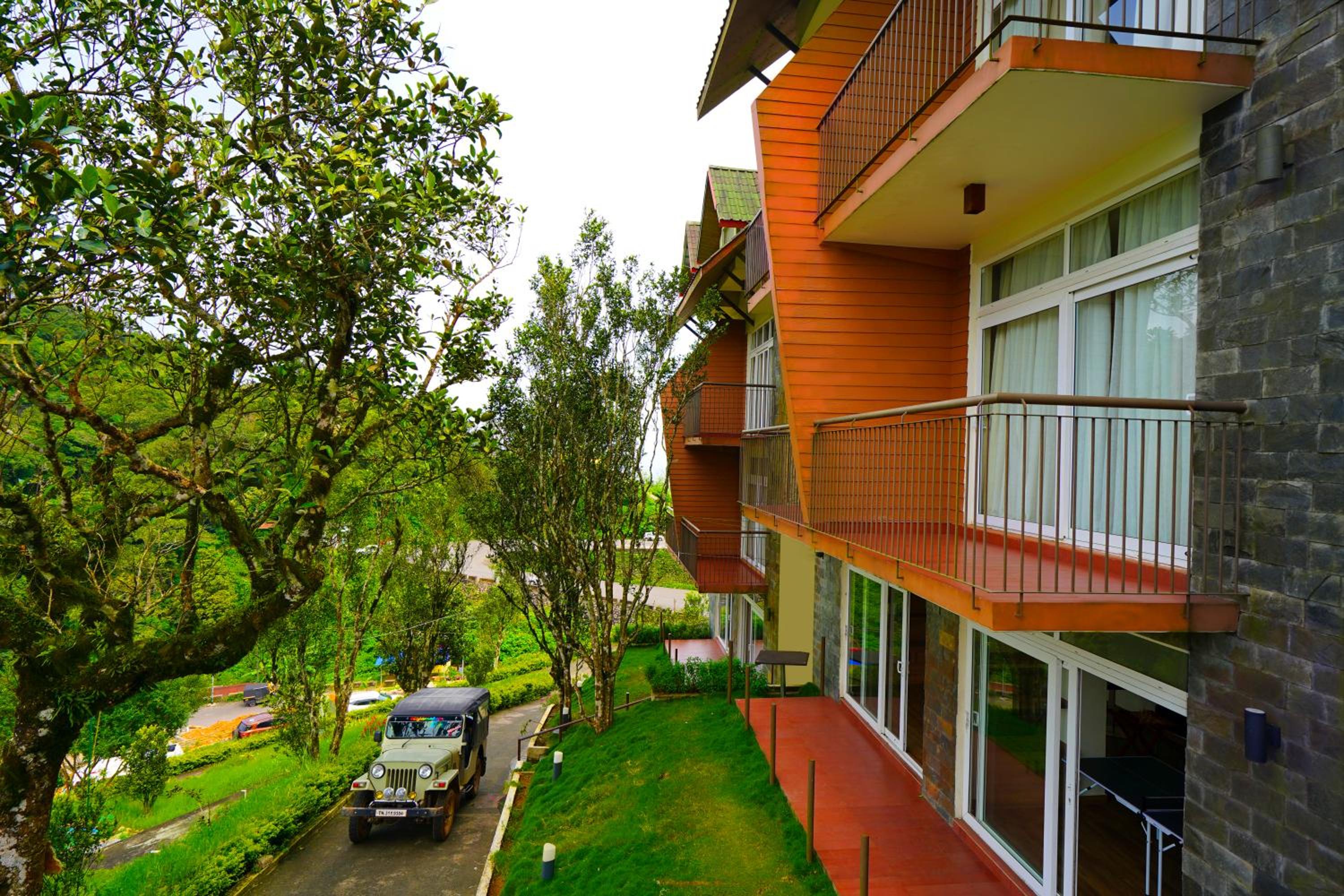 Shola Crown Resort - Munnar