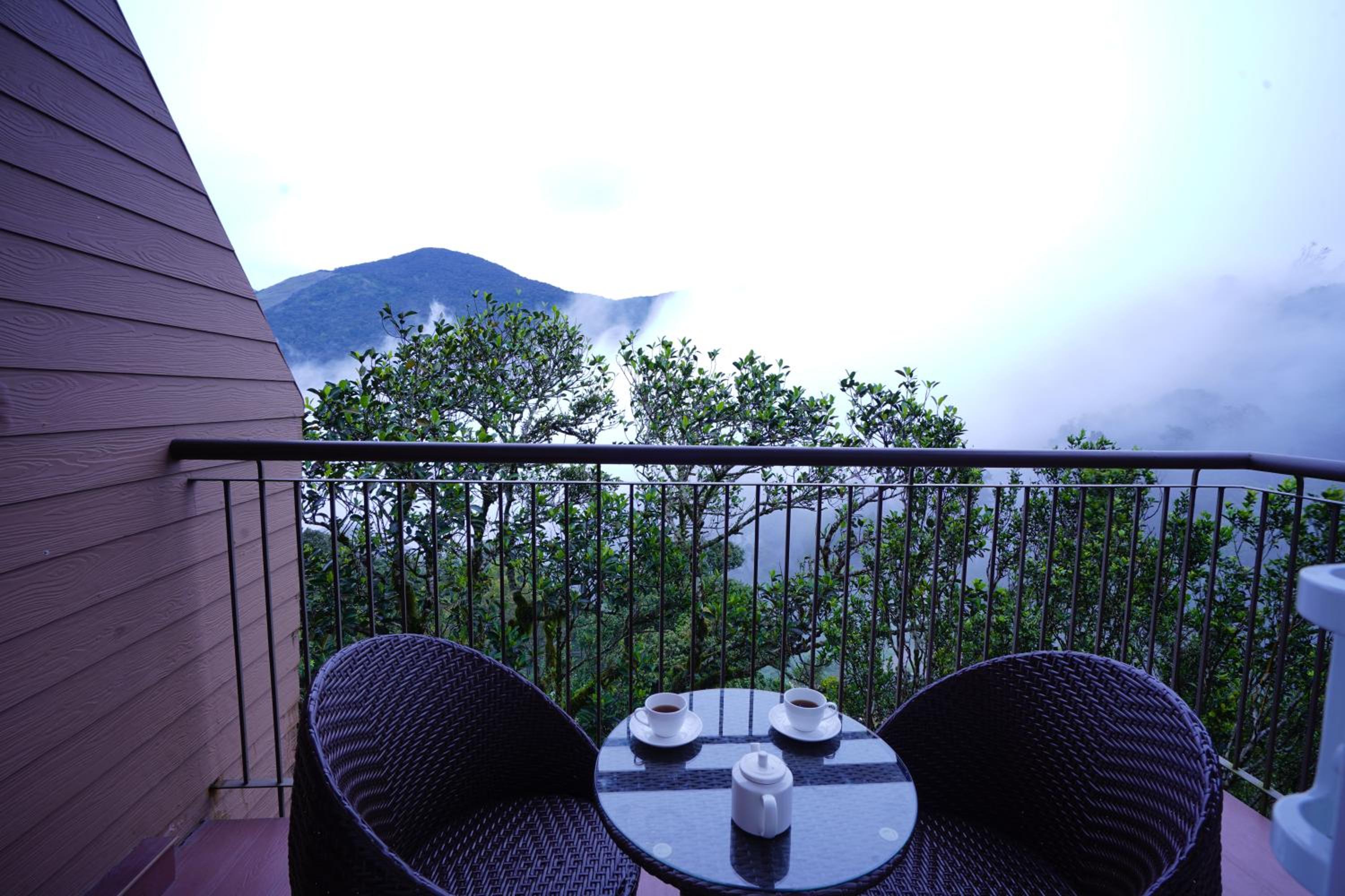 Shola Crown Resort - Munnar