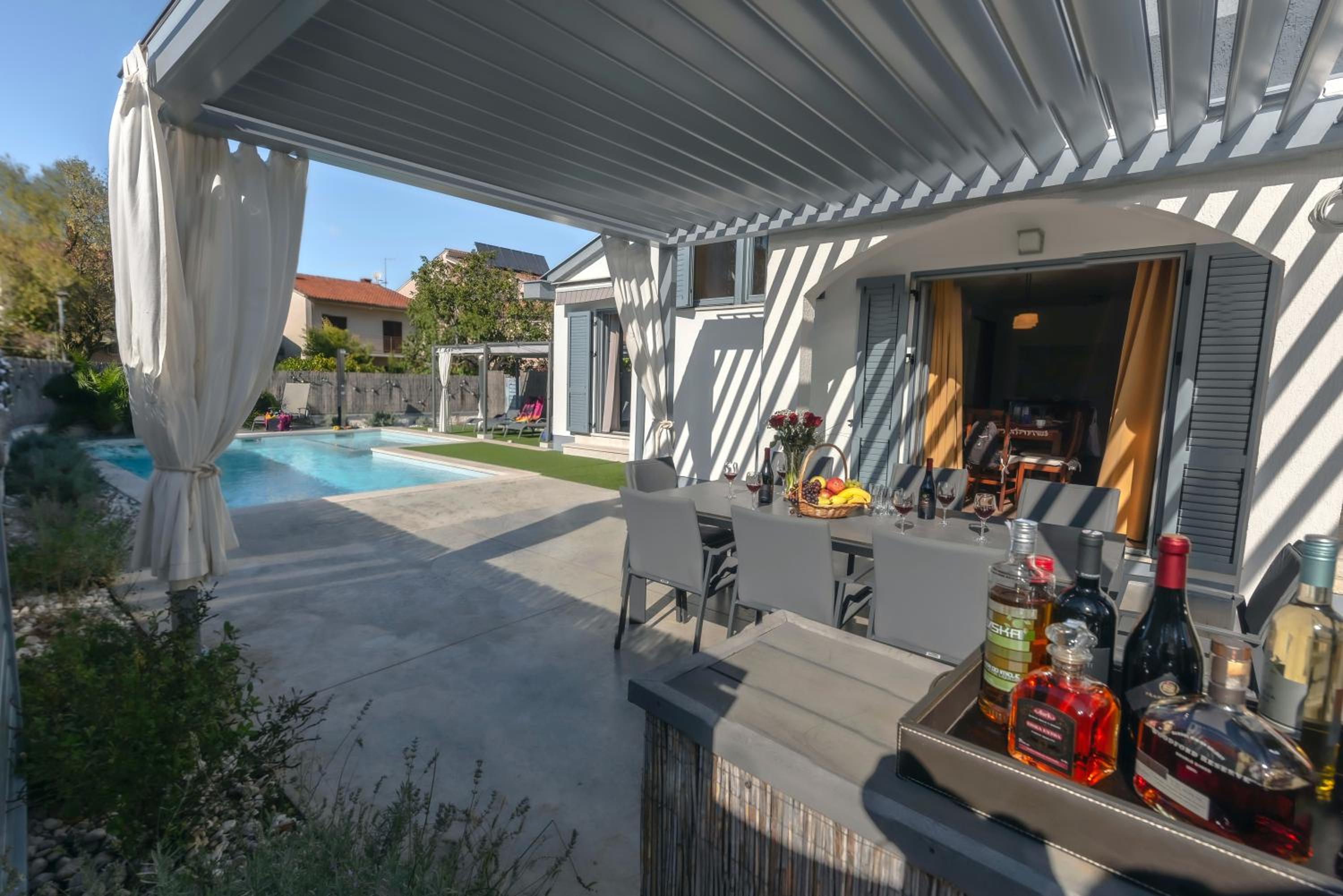 Hotel Kuntrada 45 Holiday Home - Heated & Kids Pool - Image 1