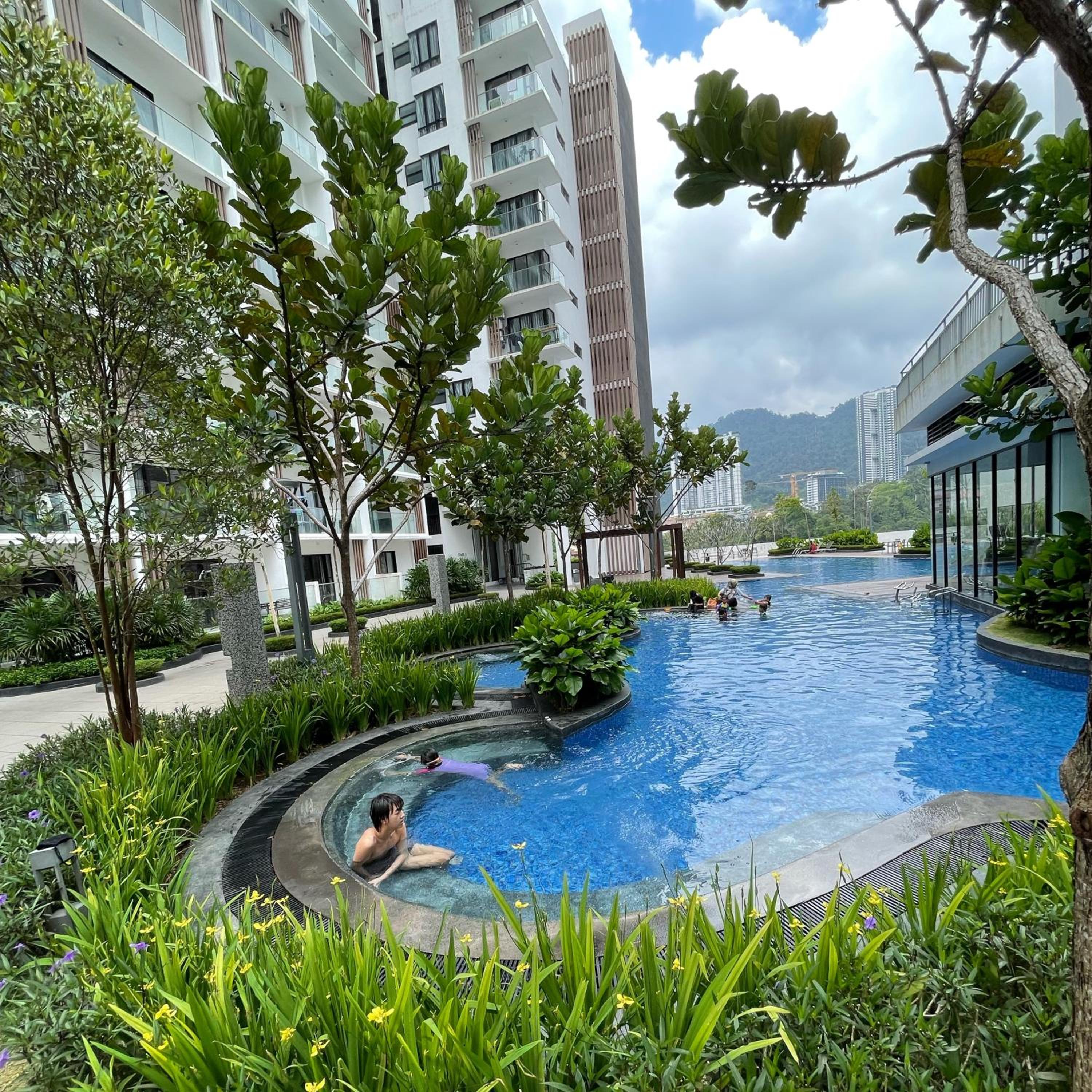 Cuti Genting Midhills Space Theme 9 Pax WIFI Genting Highland Vacation view 2