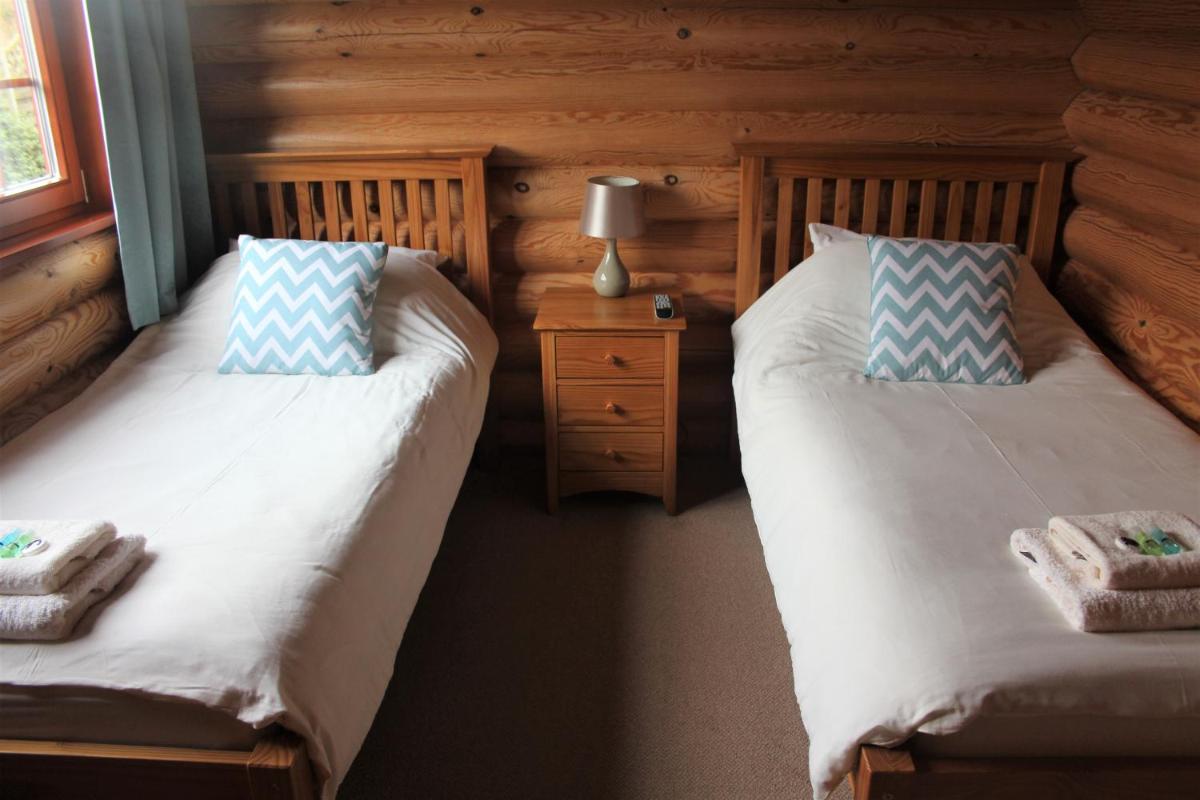 Osiers Country Lodges view 3