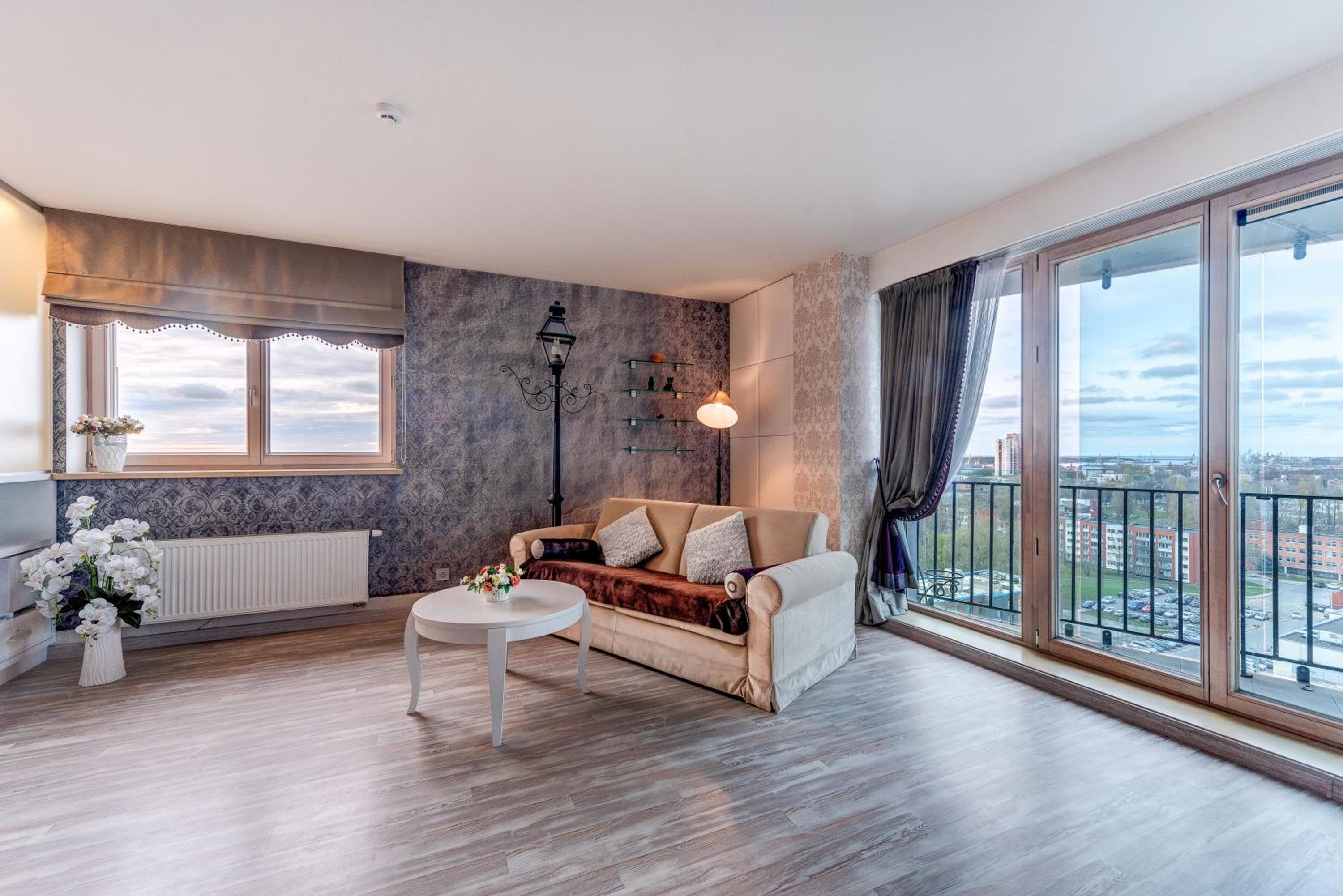 Apartment near center view 2