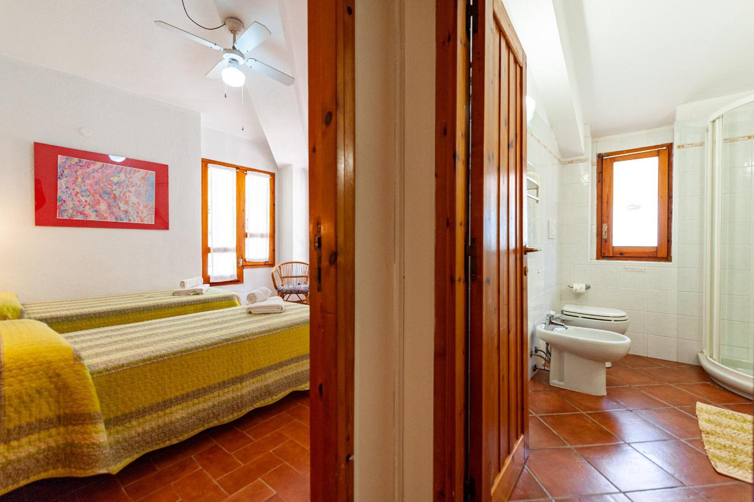 Guest House Villa Verde - Short Term Room Rentals