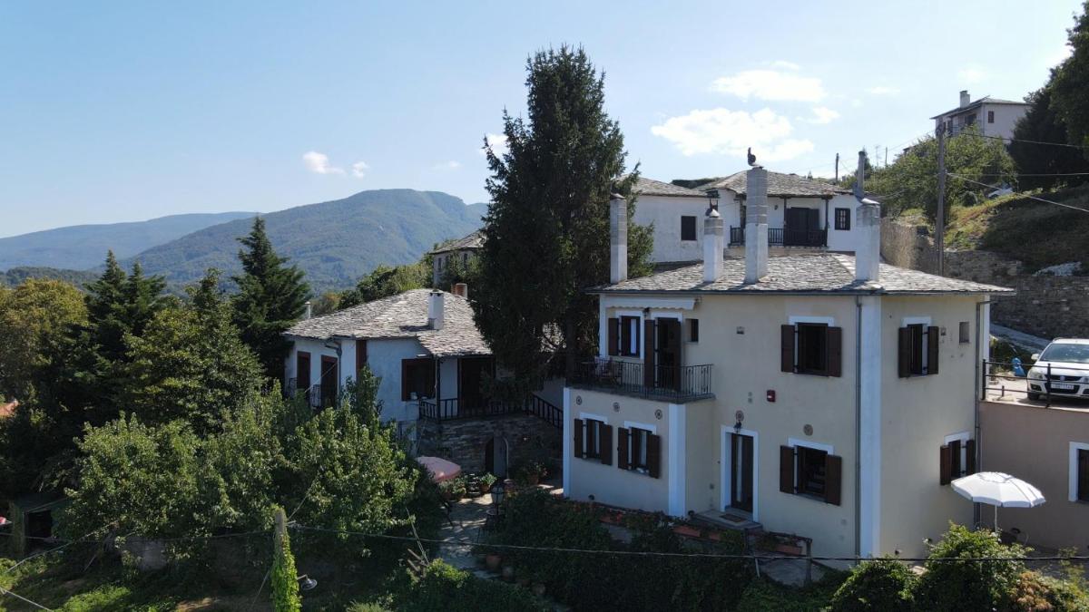 Guesthouse 4 Epoches - Full House photo 4
