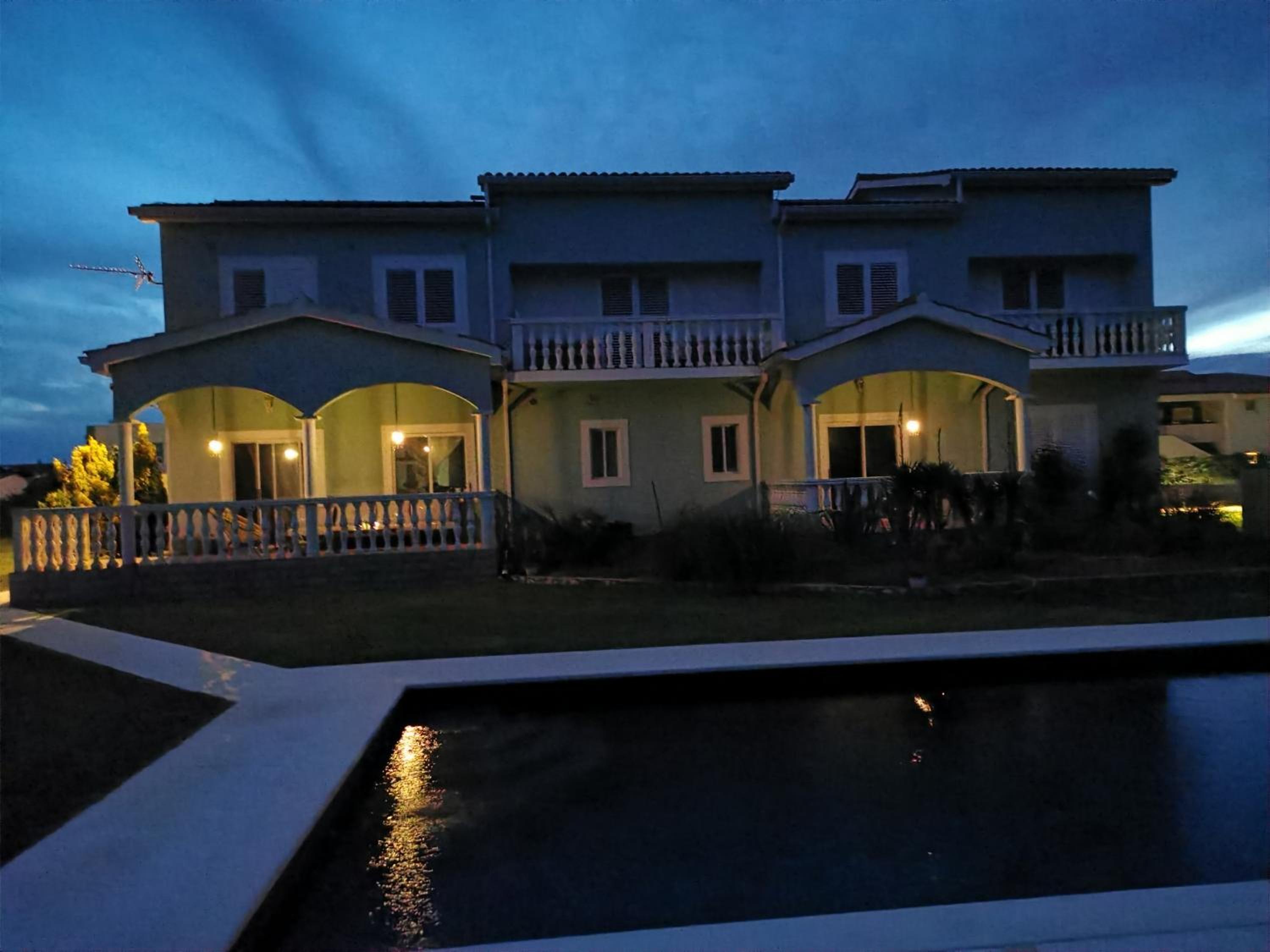 Hotel Apartments Vesna - Image 1