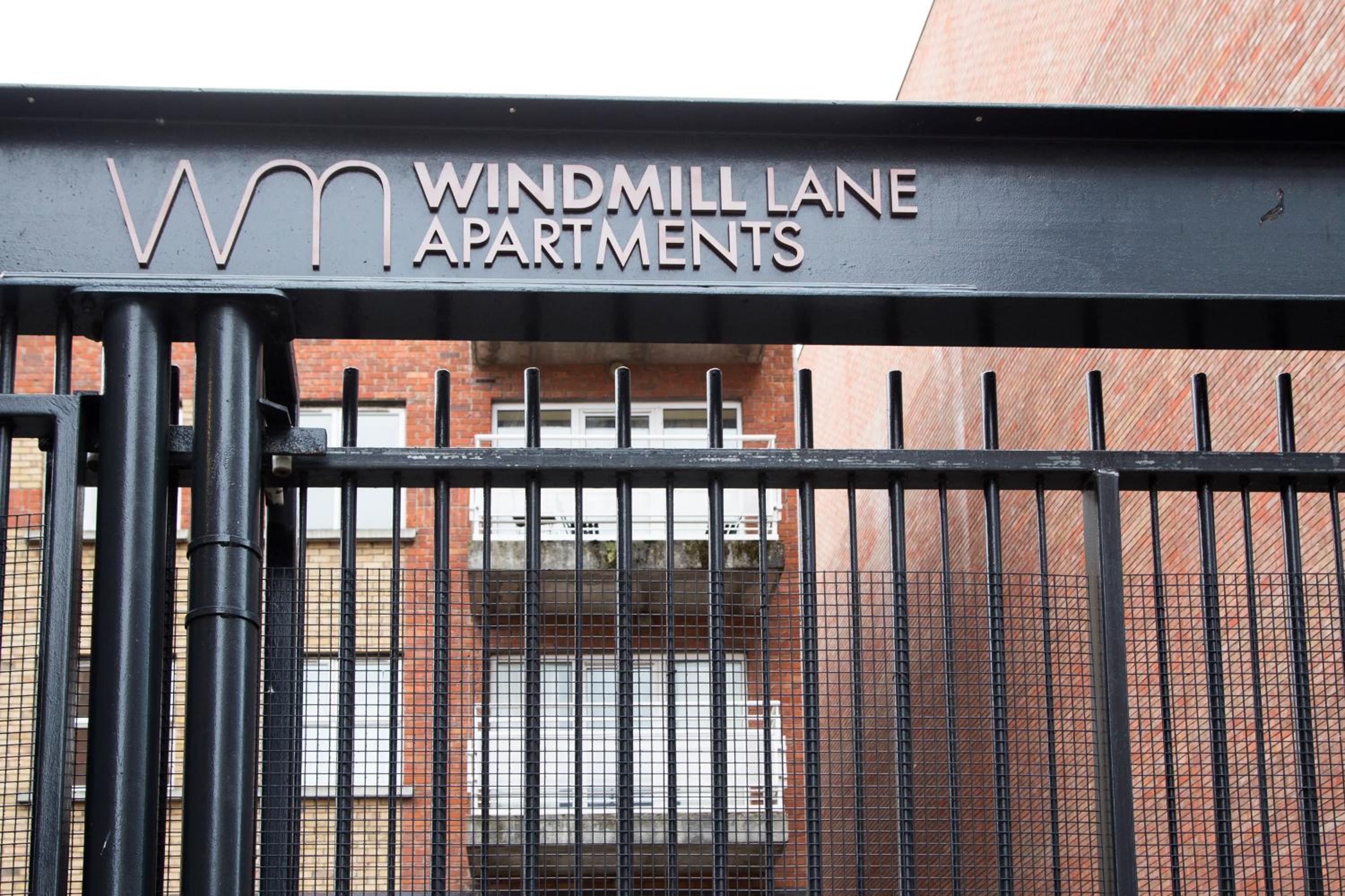 Windmill Lane 002