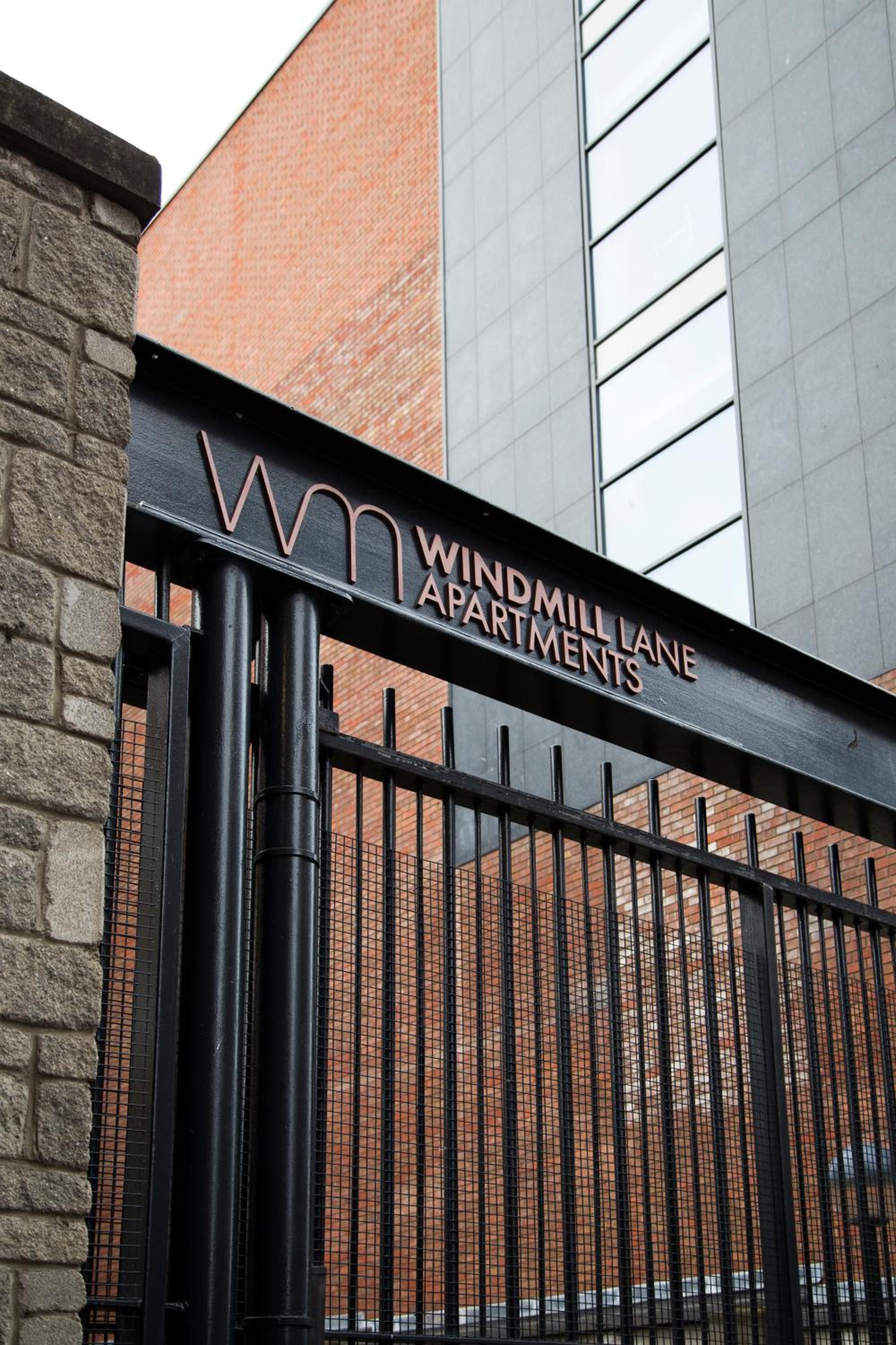 Windmill Lane 002