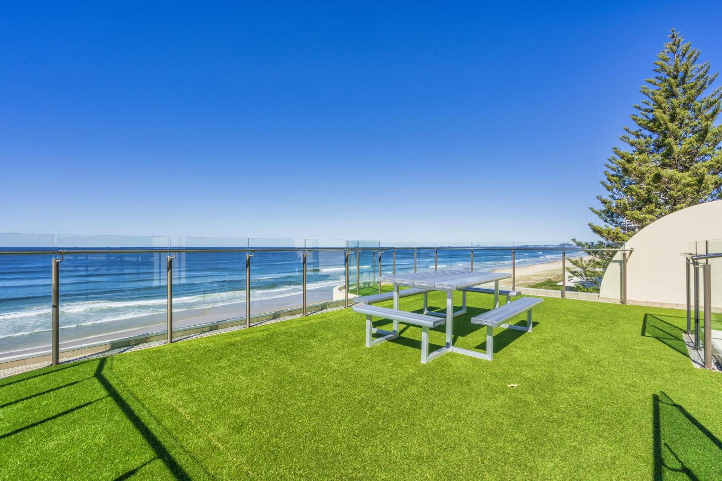 Premiere Apartments view 3