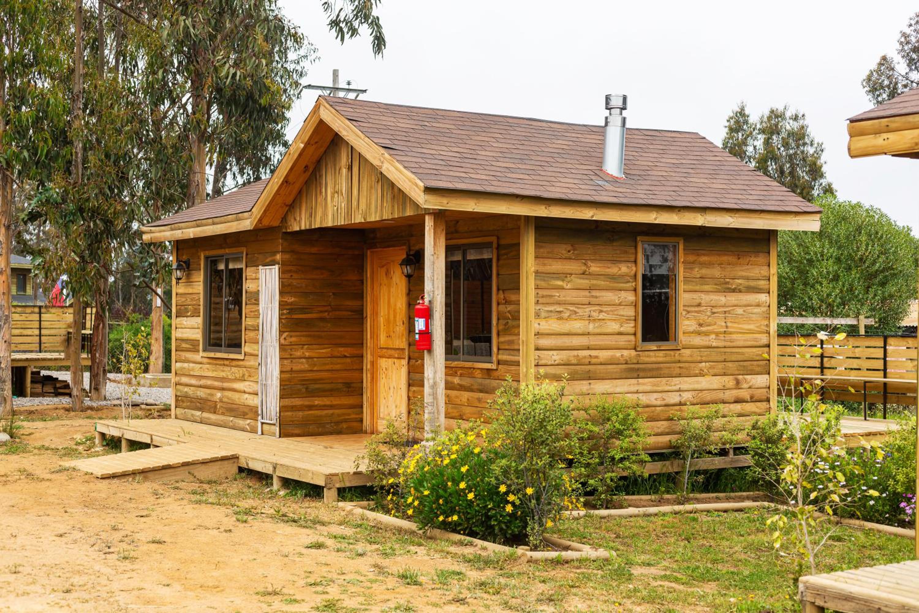 Cabaña en Tunquén con parrilla, fogón, piscina y bosque