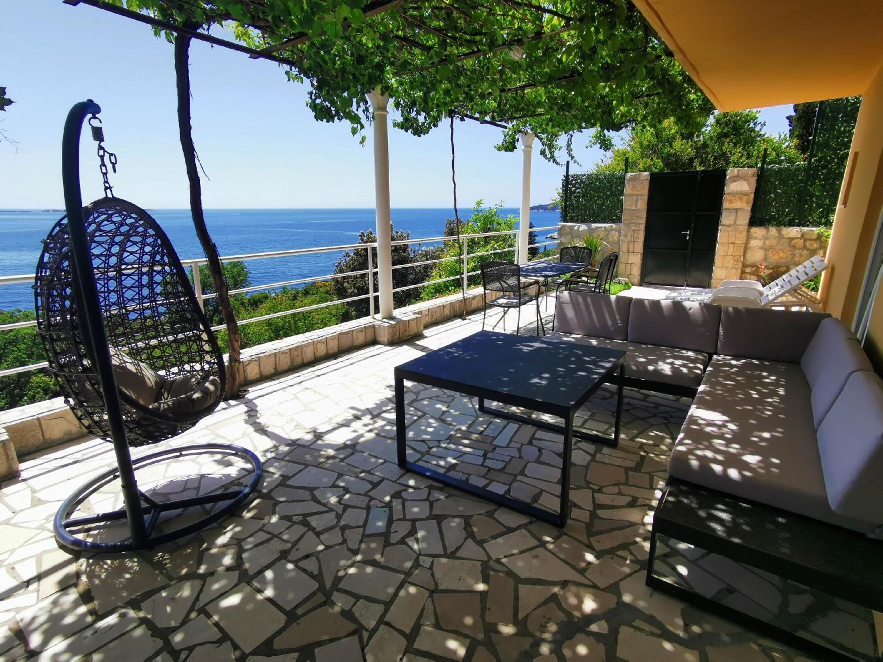 Holiday Apartment Lira jacuzzi - sea view- terrace view 3