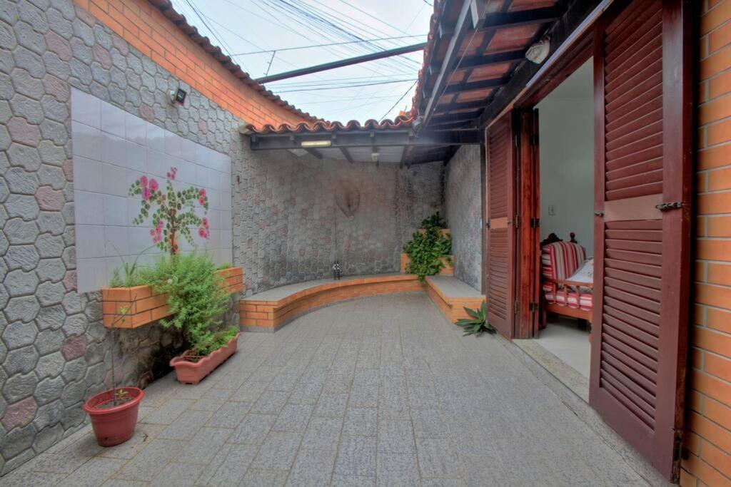 EXCELENTE CASA EM CABO FRIO - BRAGA