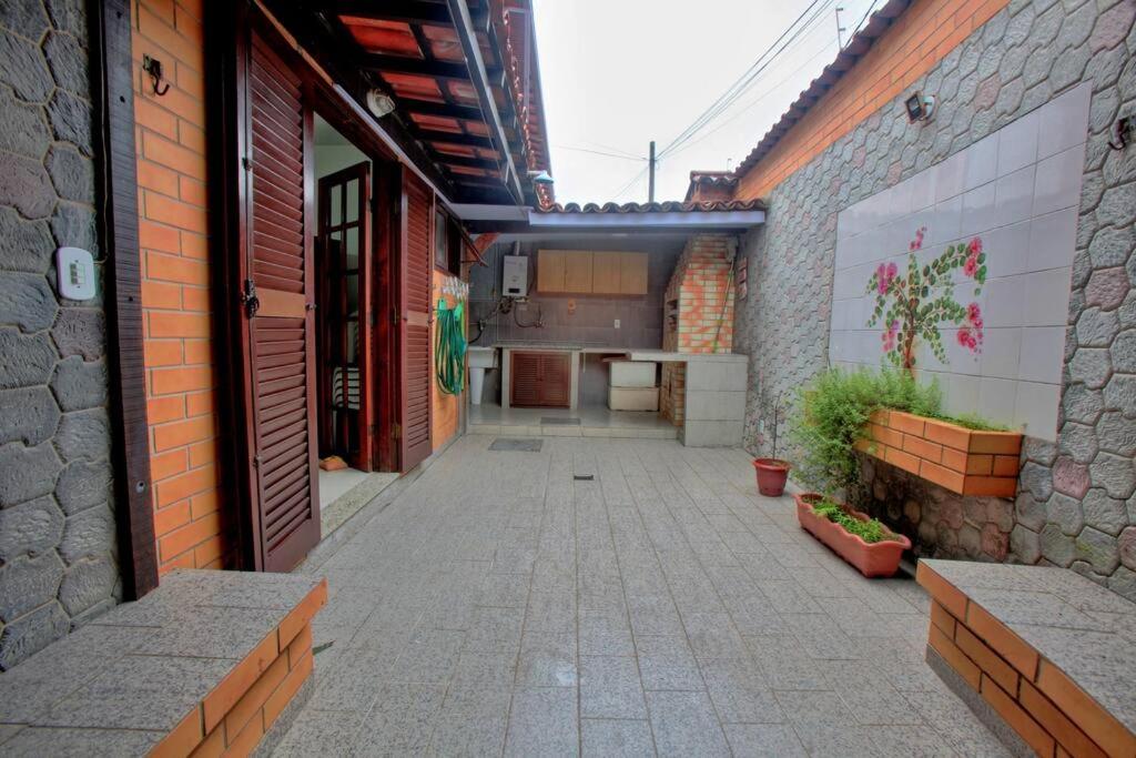 EXCELENTE CASA EM CABO FRIO - BRAGA