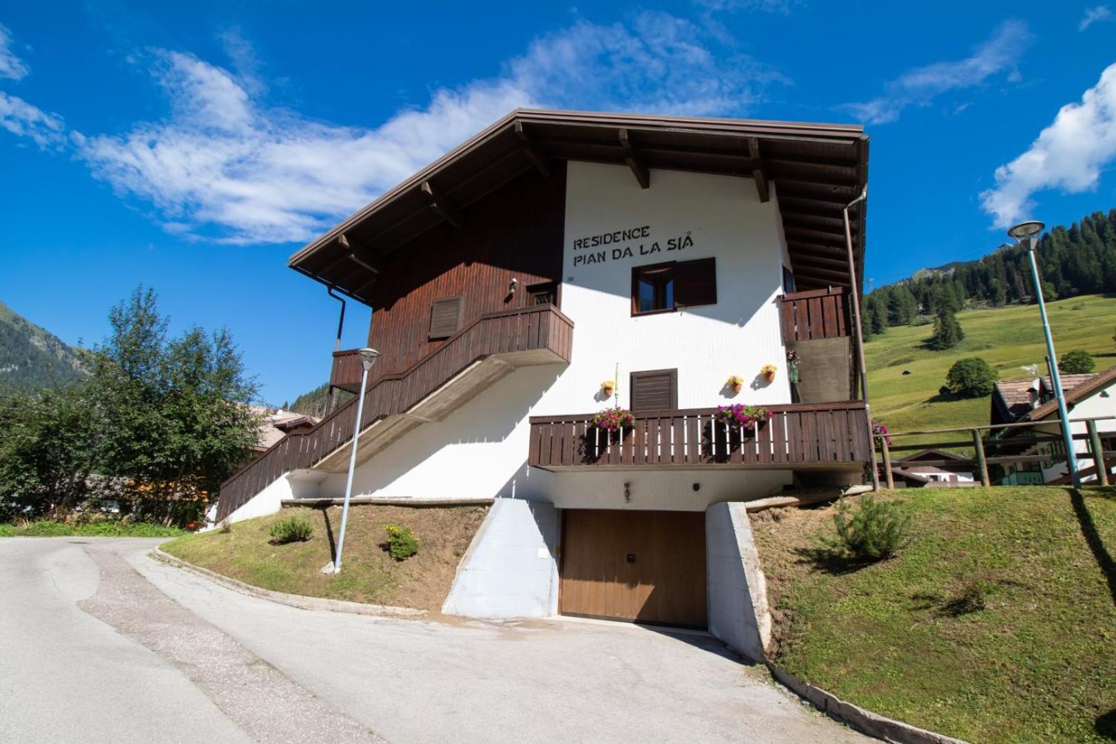 A un passo dagli impianti - Penia di Canazei view 2