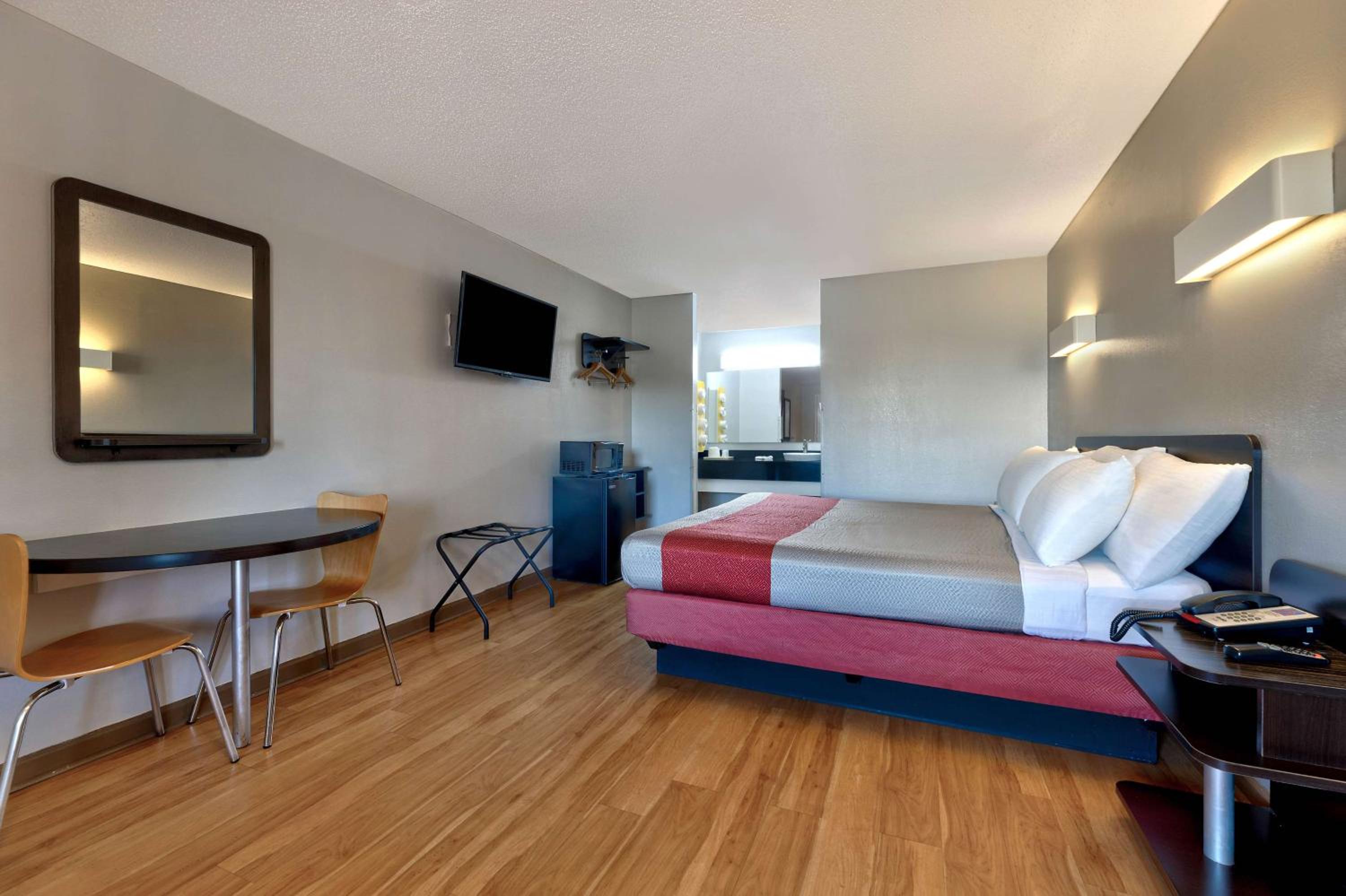 Motel 6-Cookeville, TN