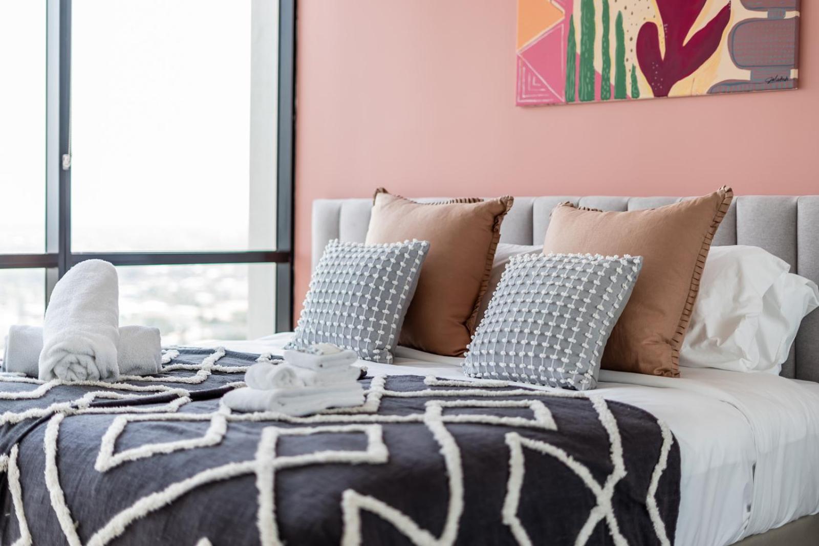 Circle on Cavill 2, 3, 4 & 5 Bedroom SkyHomes & SUB PENTHOUSES by Gold Coast Holidays