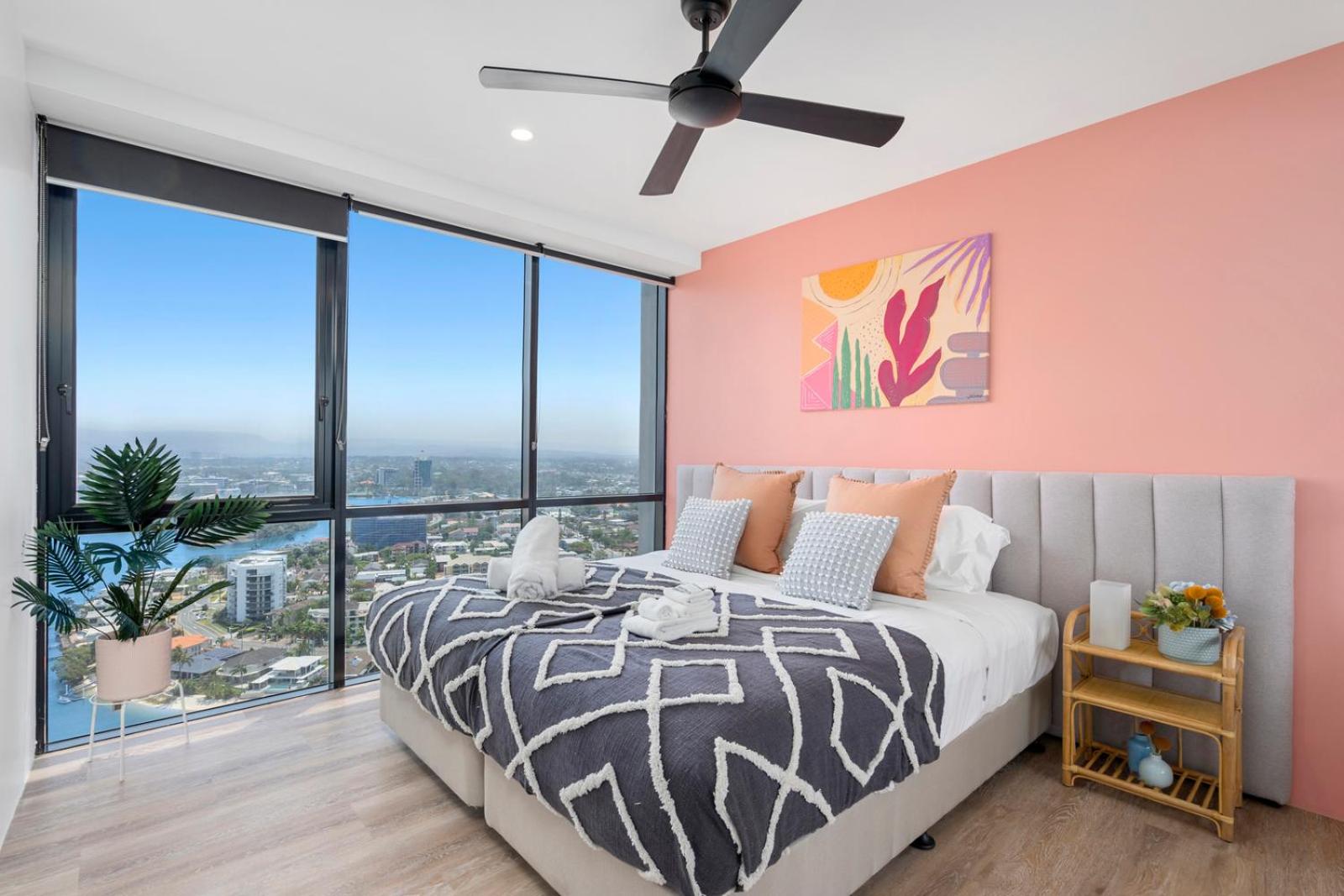 Circle on Cavill 2, 3, 4 & 5 Bedroom SkyHomes & SUB PENTHOUSES by Gold Coast Holidays
