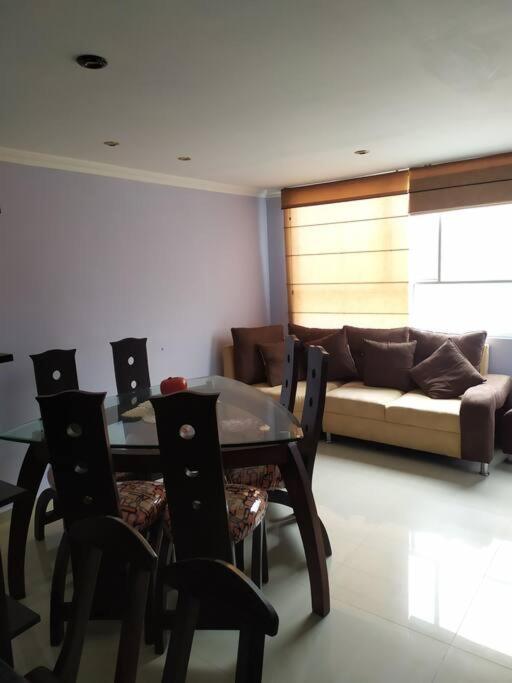 Hermoso apartamento en Pasto. Central parque San Andrés view 5