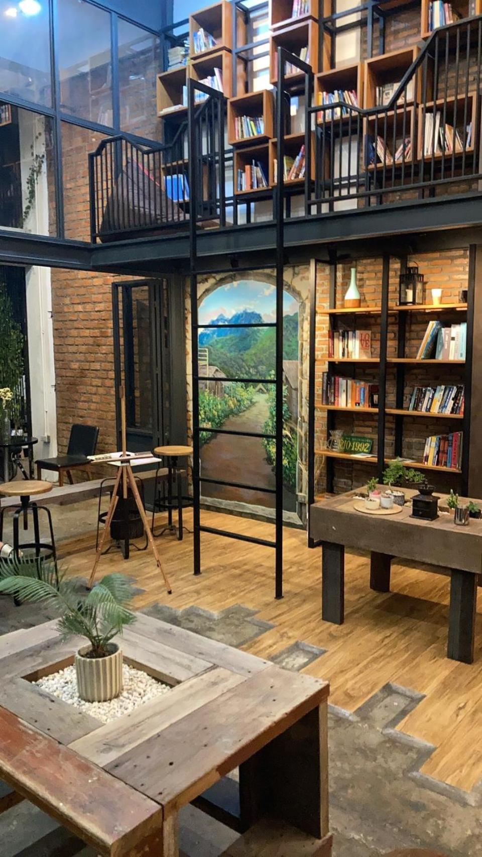 Hobnob Hostel