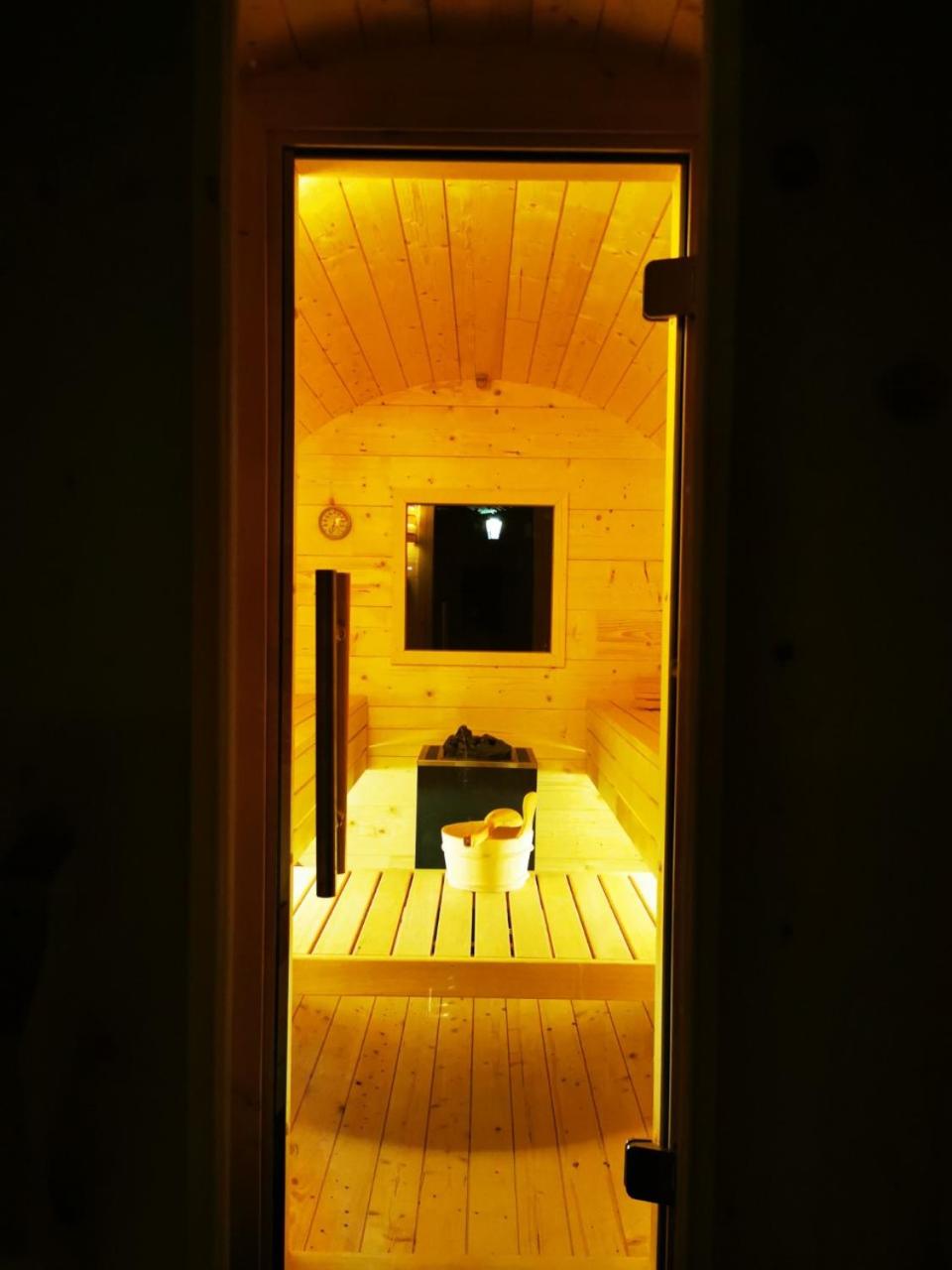 Photo 35