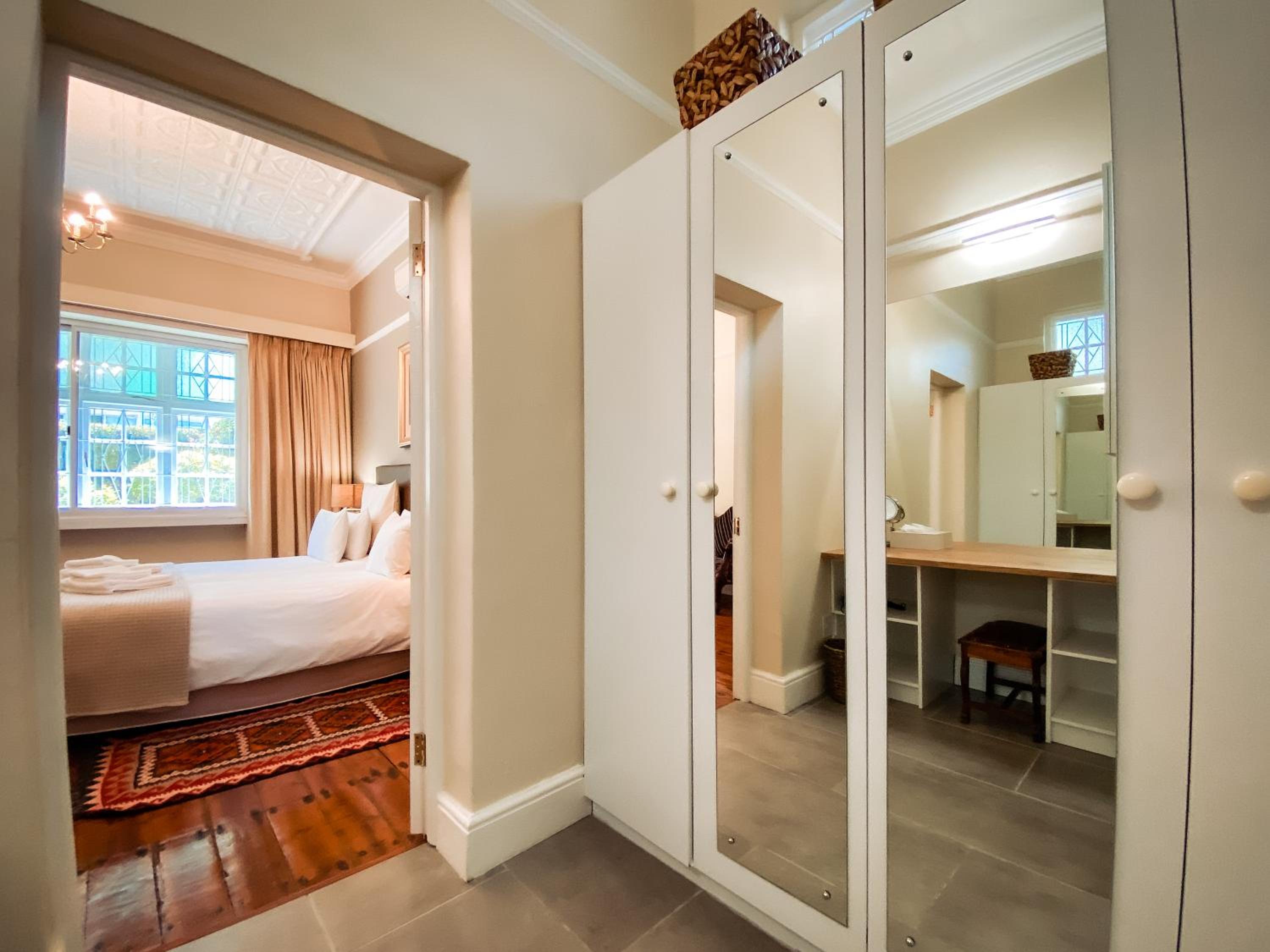 5 Camp Street Guesthouse & Self-catering
