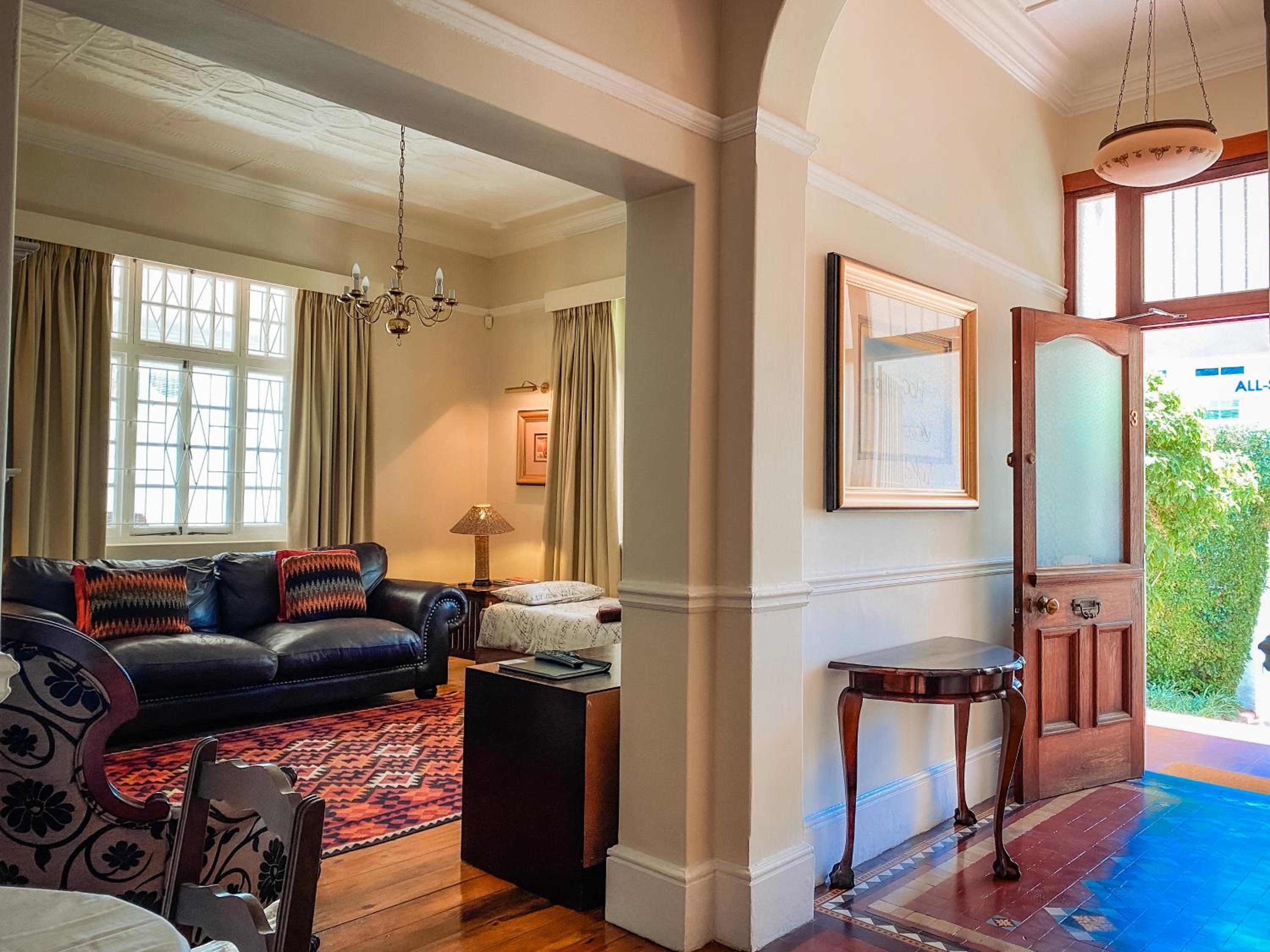 5 Camp Street Guesthouse & Self-catering