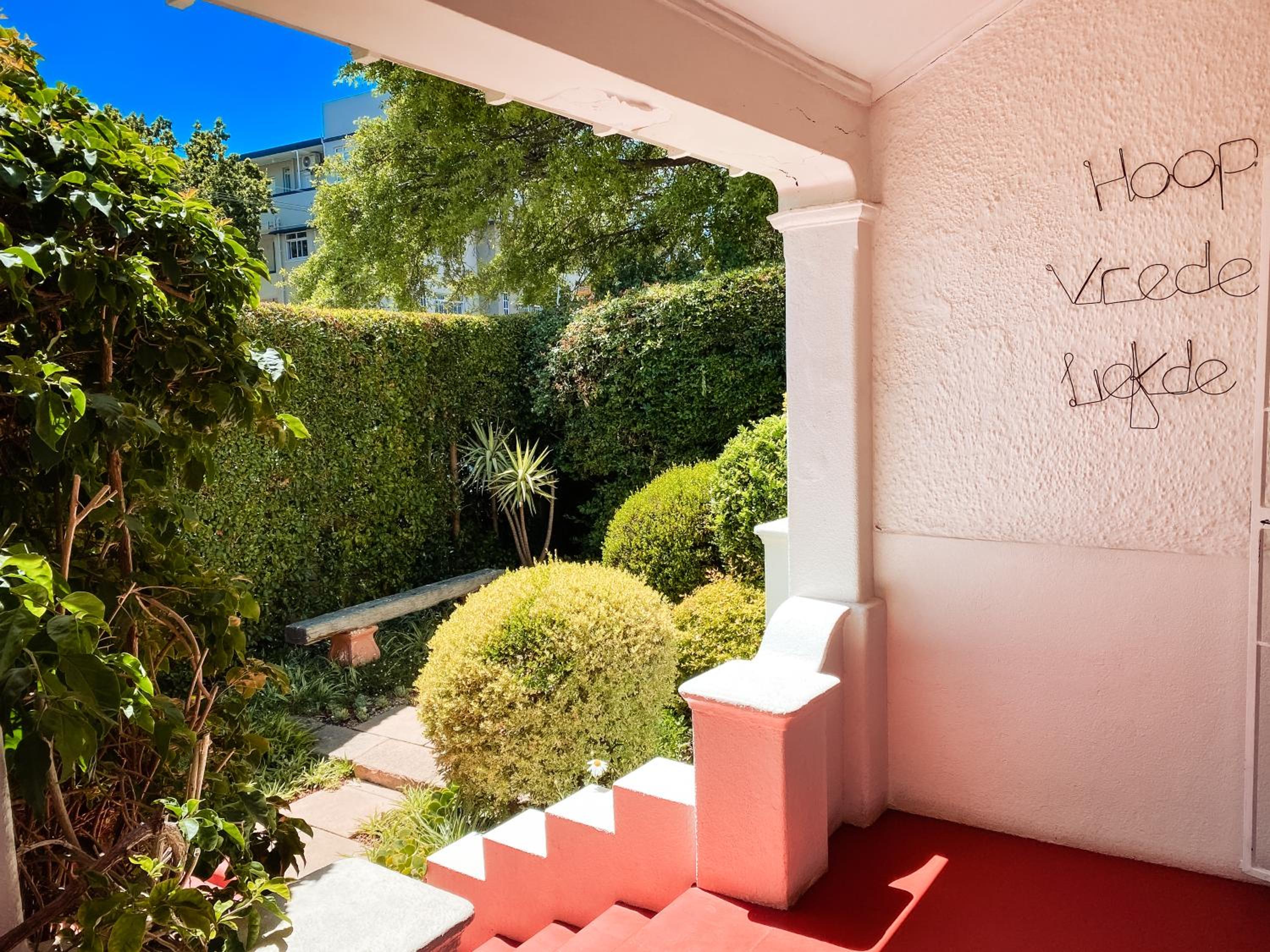 5 Camp Street Guesthouse & Self-catering