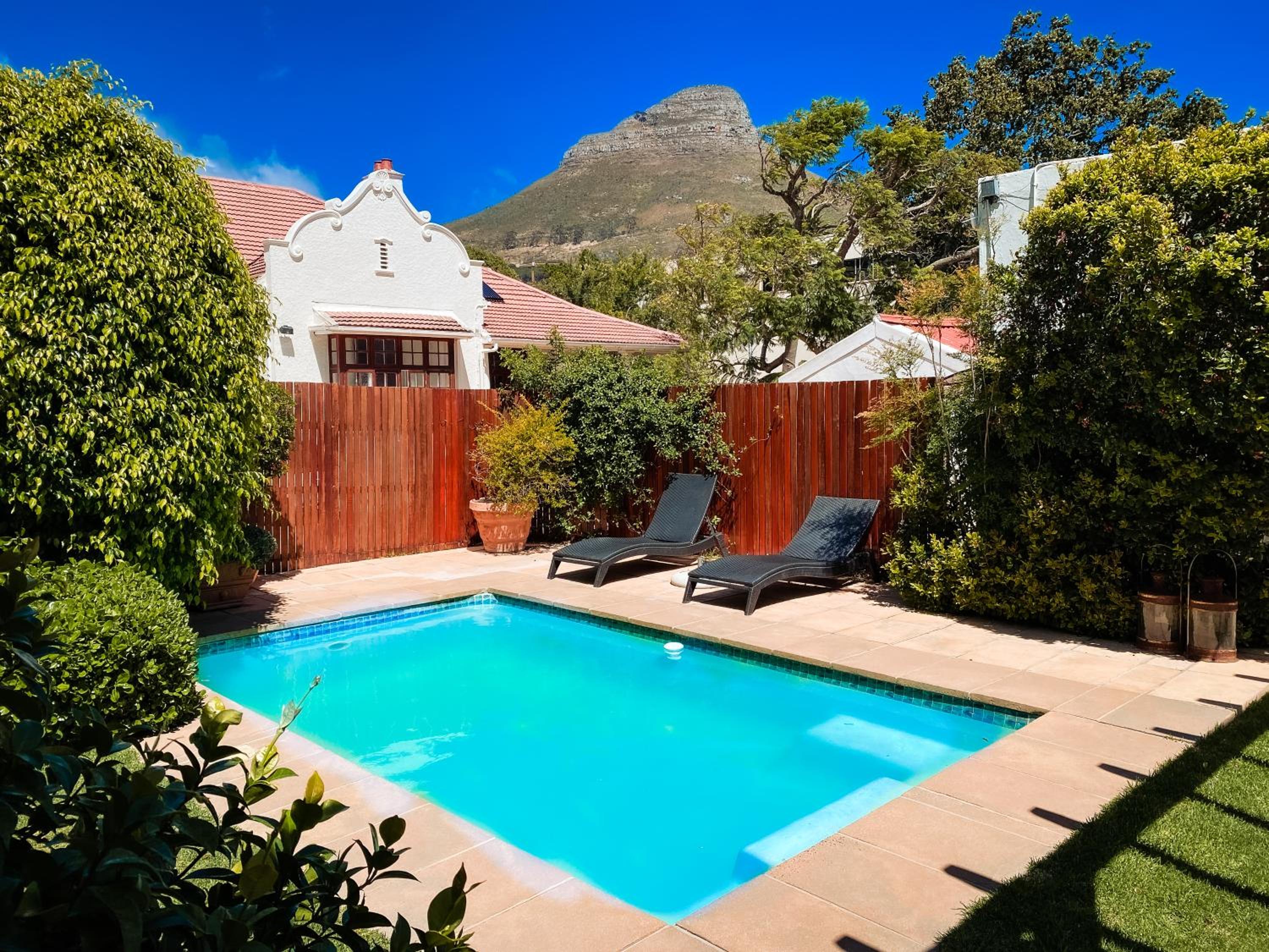 5 Camp Street Guesthouse & Self-catering