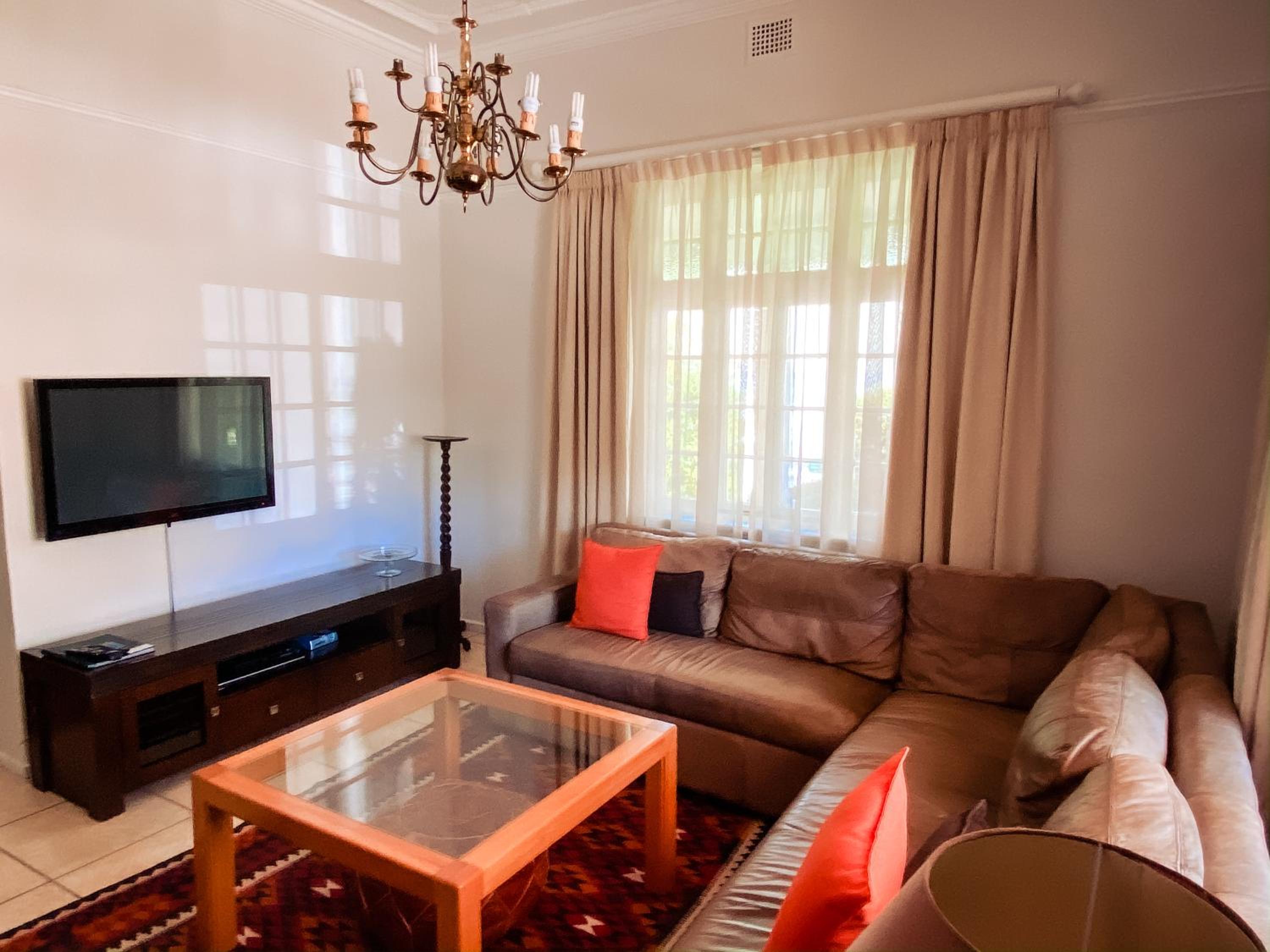 5 Camp Street Guesthouse & Self-catering