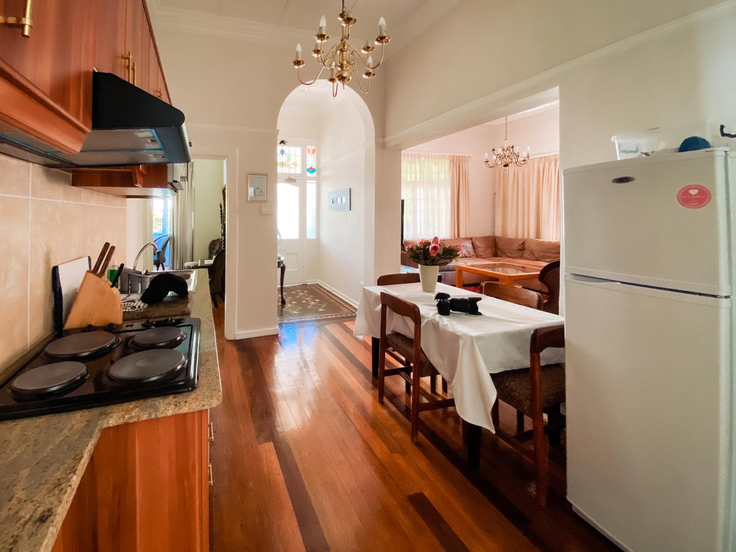 5 Camp Street Guesthouse & Self-catering