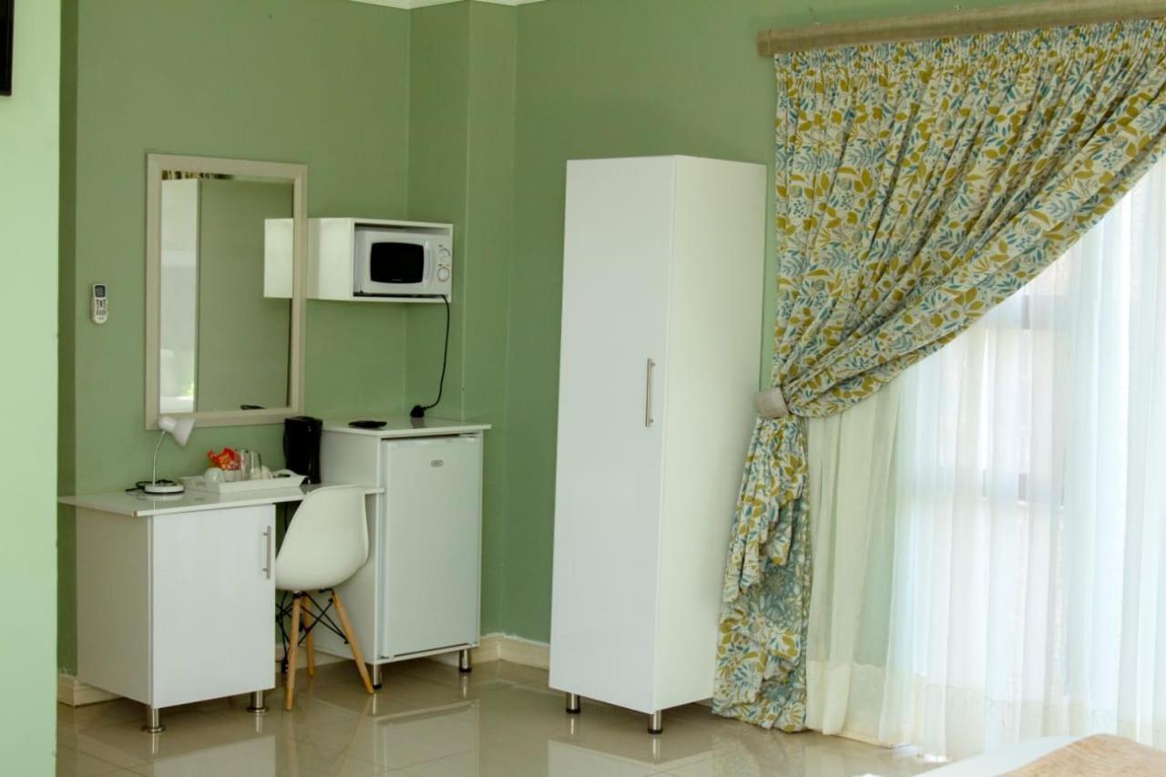 Vakhusi Guesthouse