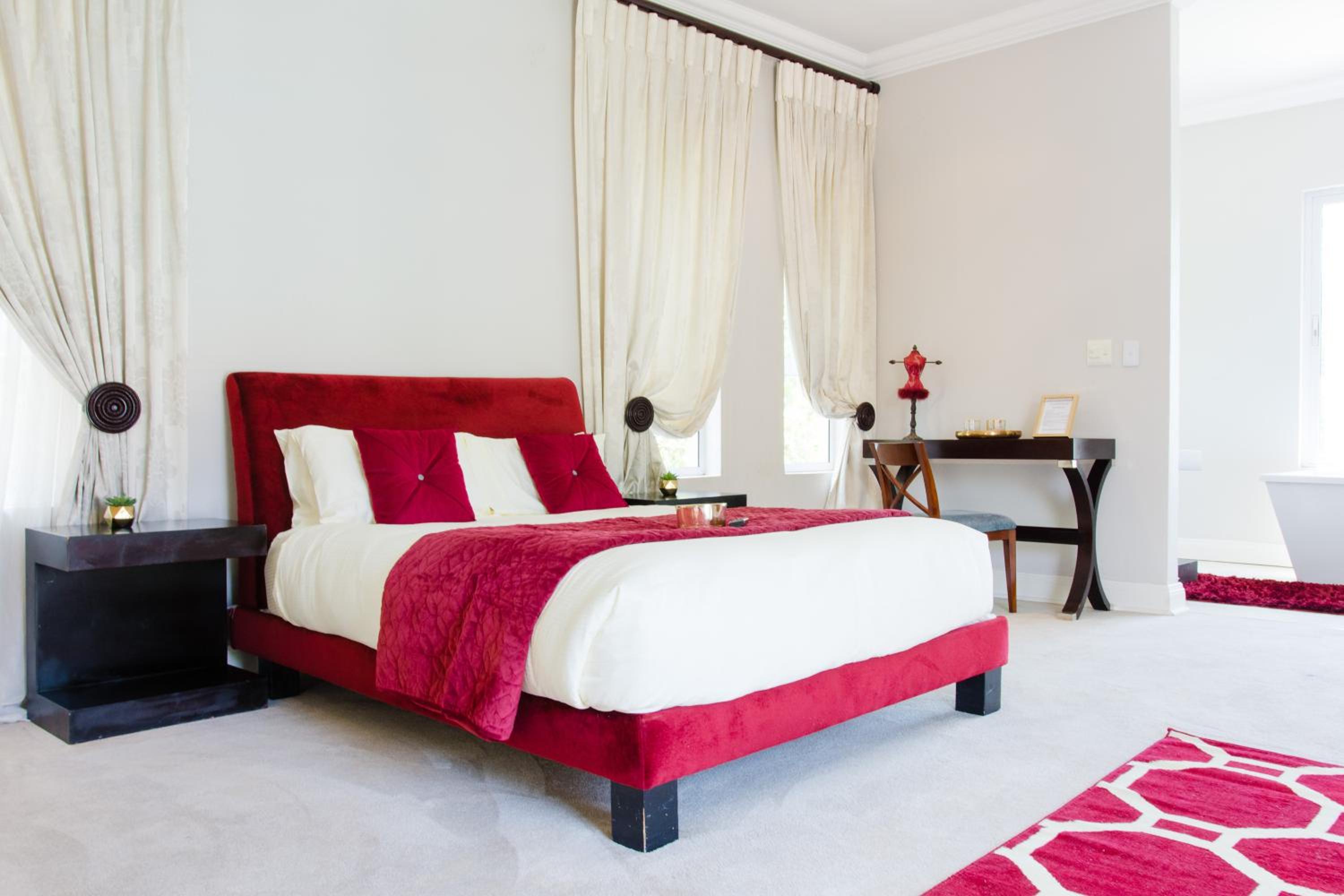The Houghton Villa