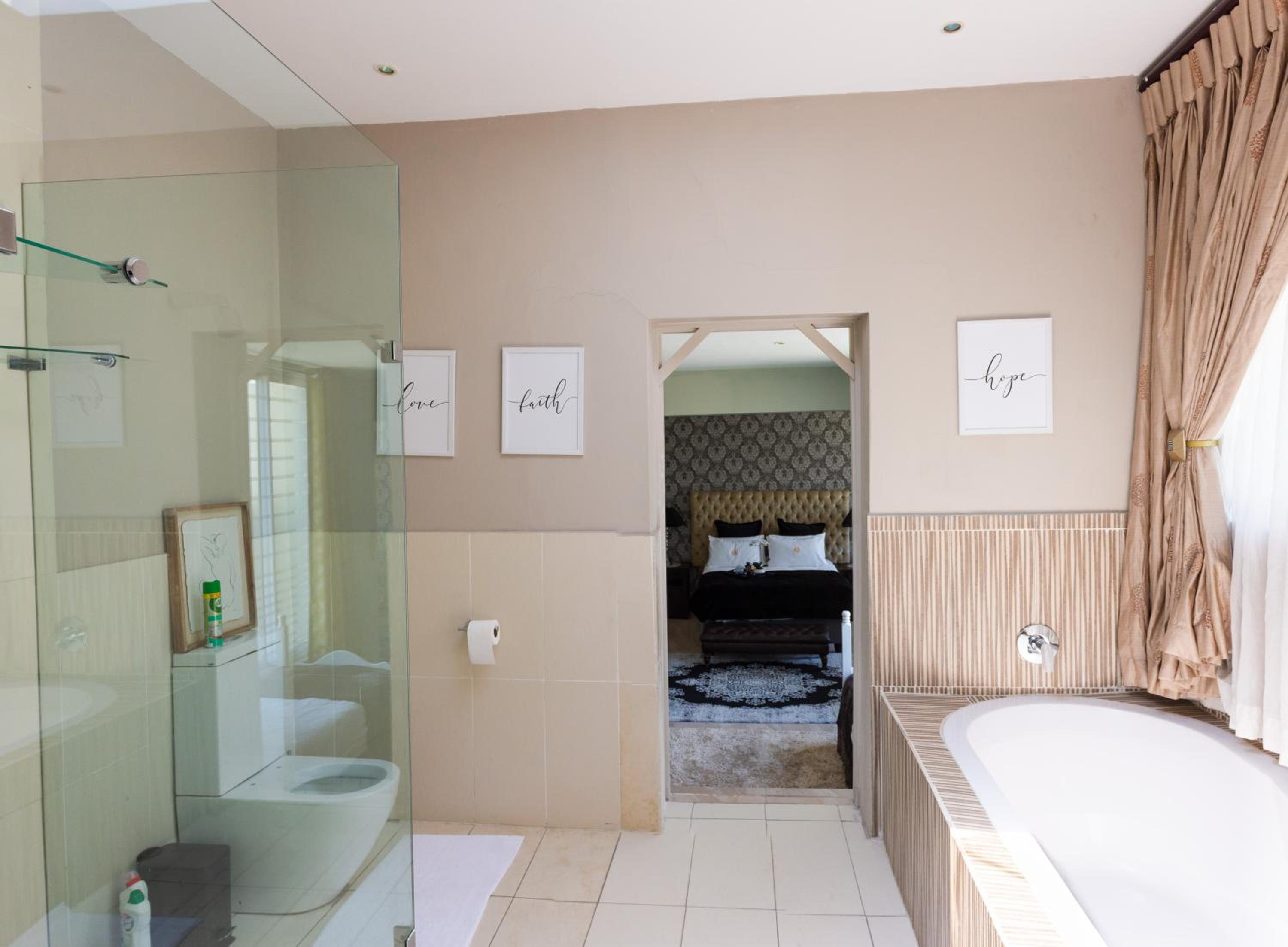 The Houghton Villa