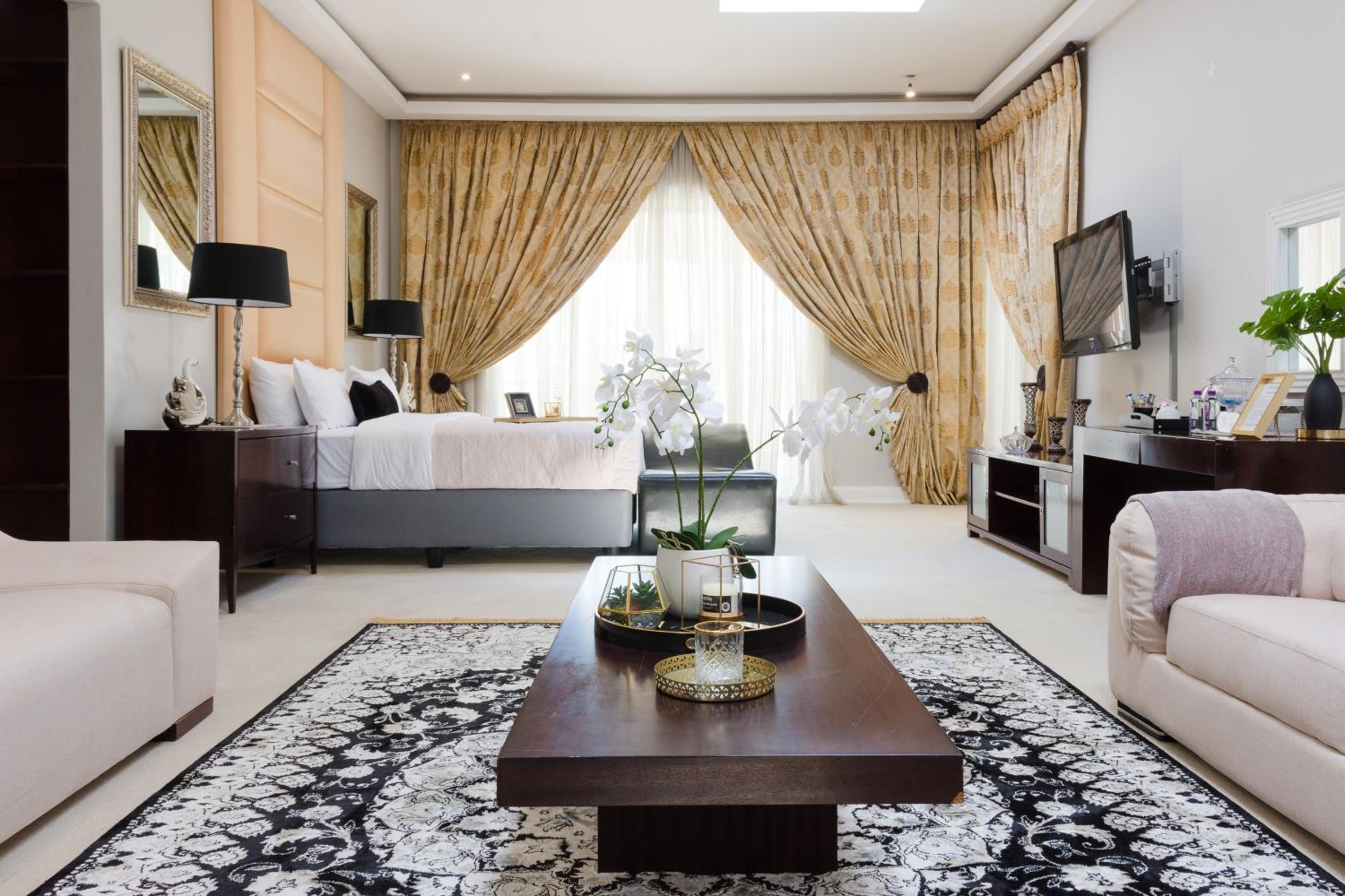 The Houghton Villa
