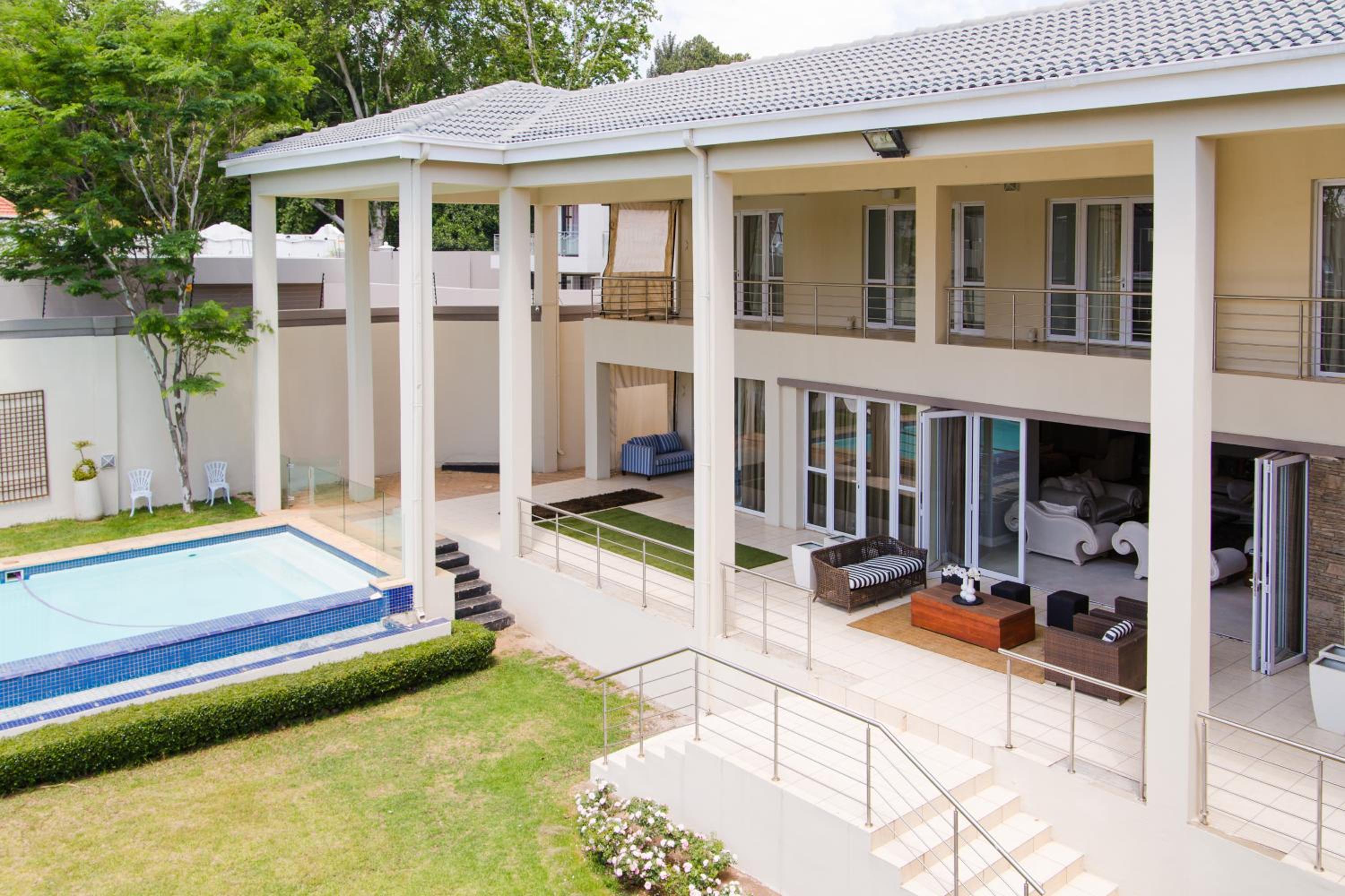 The Houghton Villa