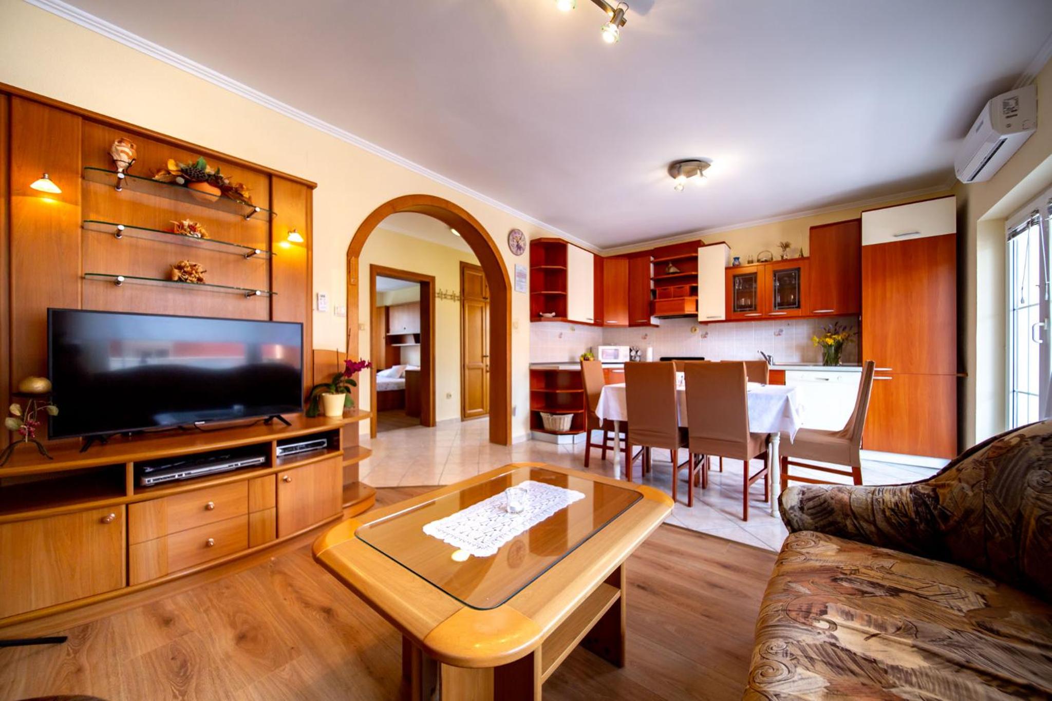 Kastell Apartments view 3