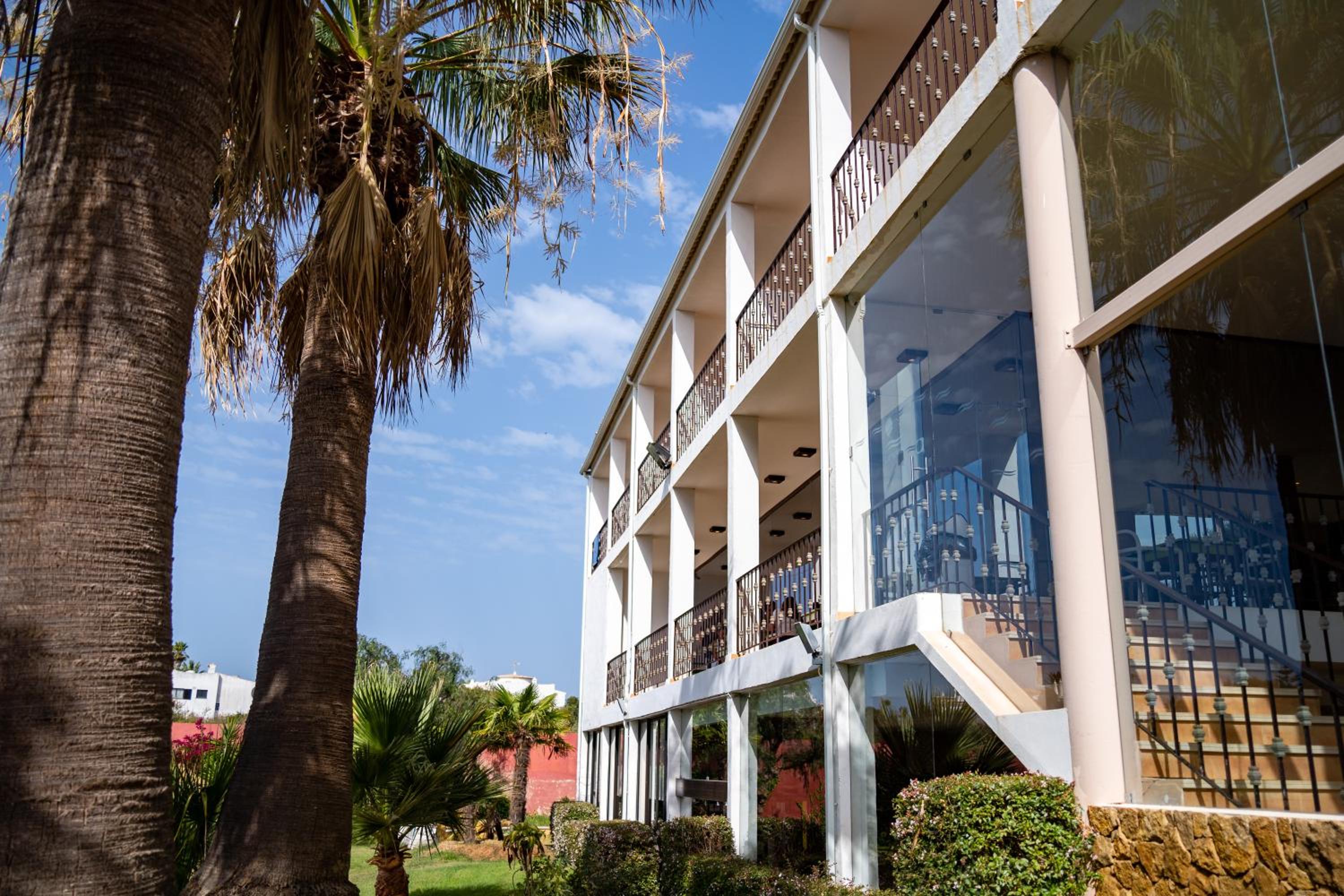 Luzmar Villas view 3