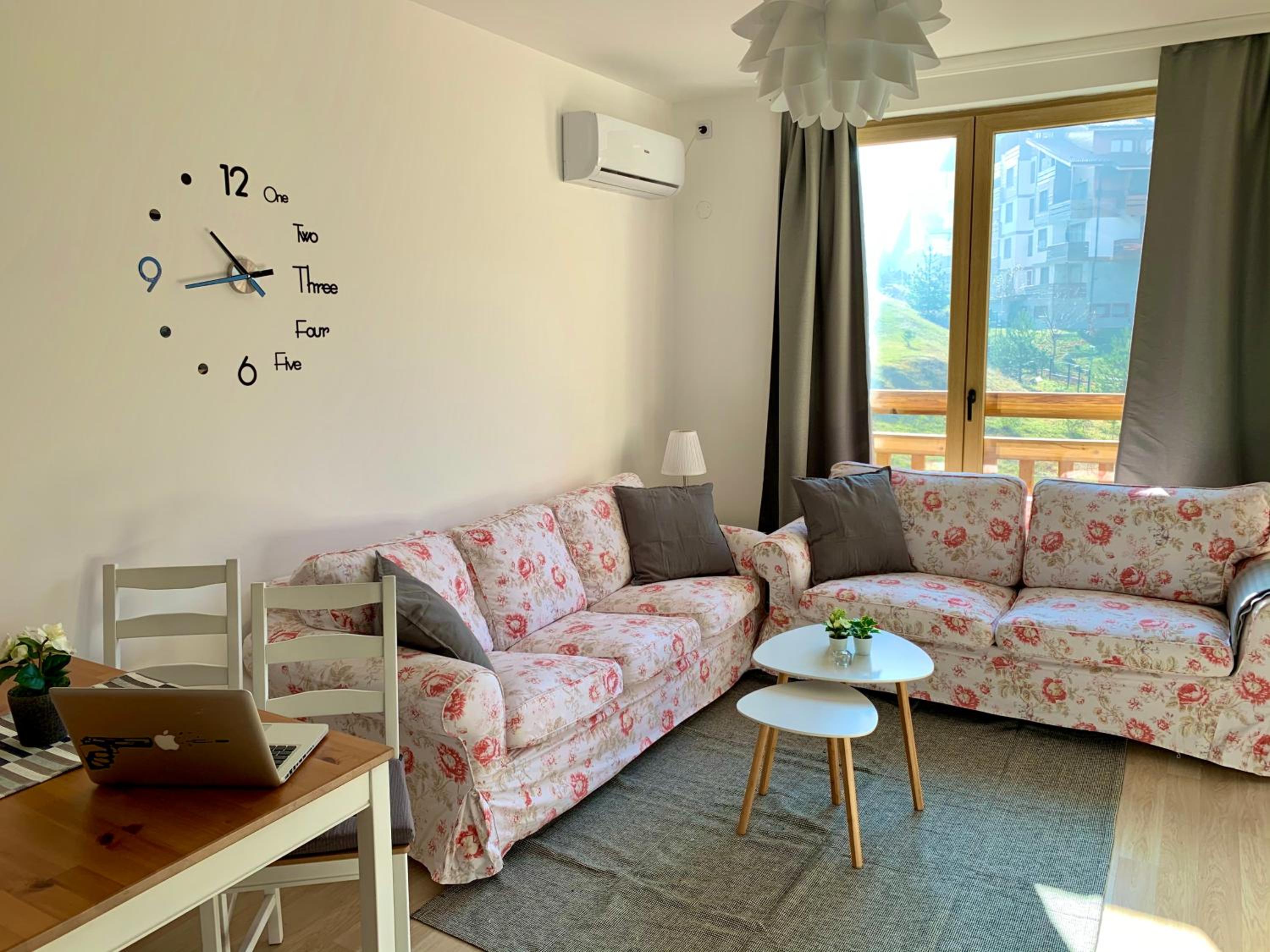 Premium Apartments Bansko view 4