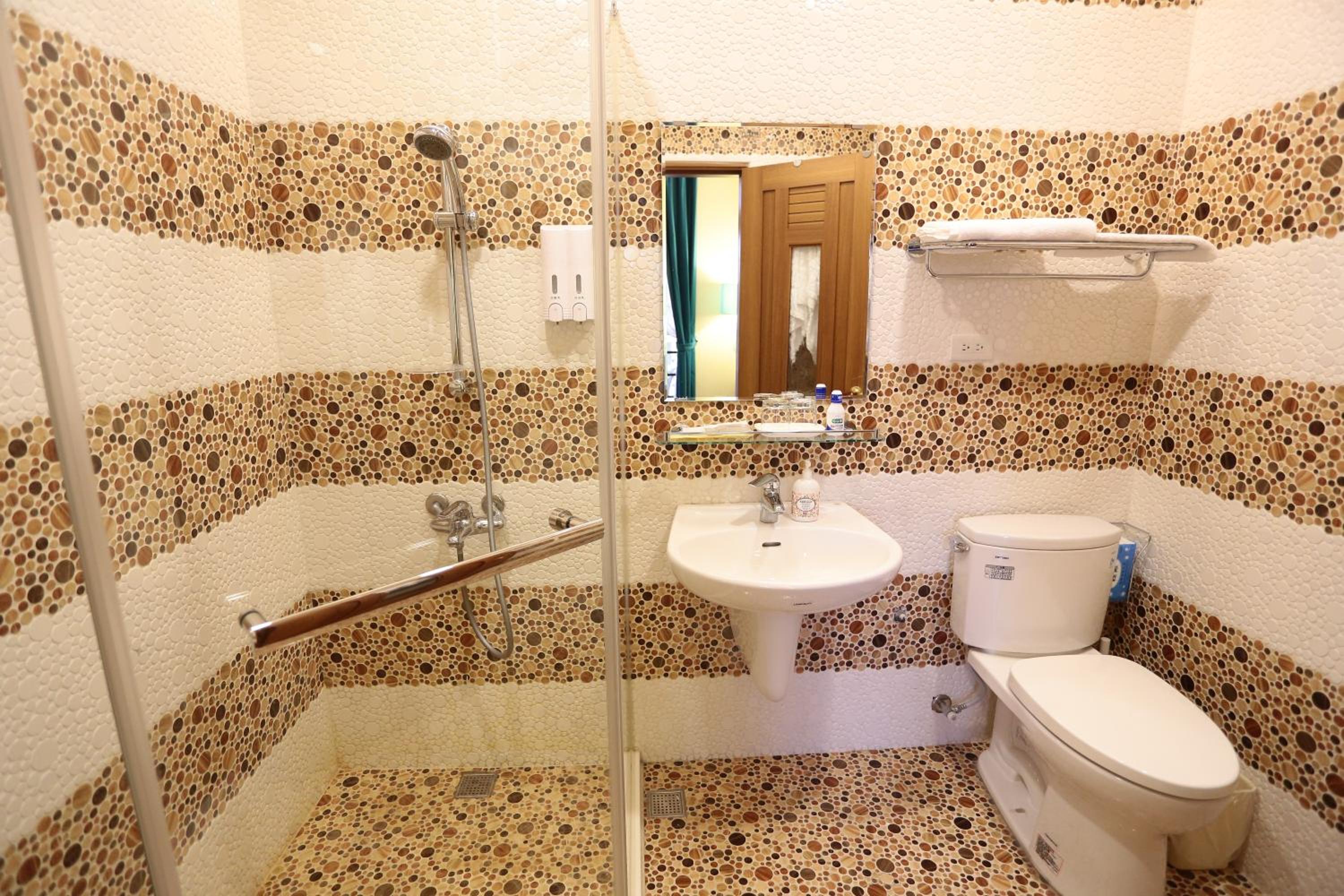 Photo 17