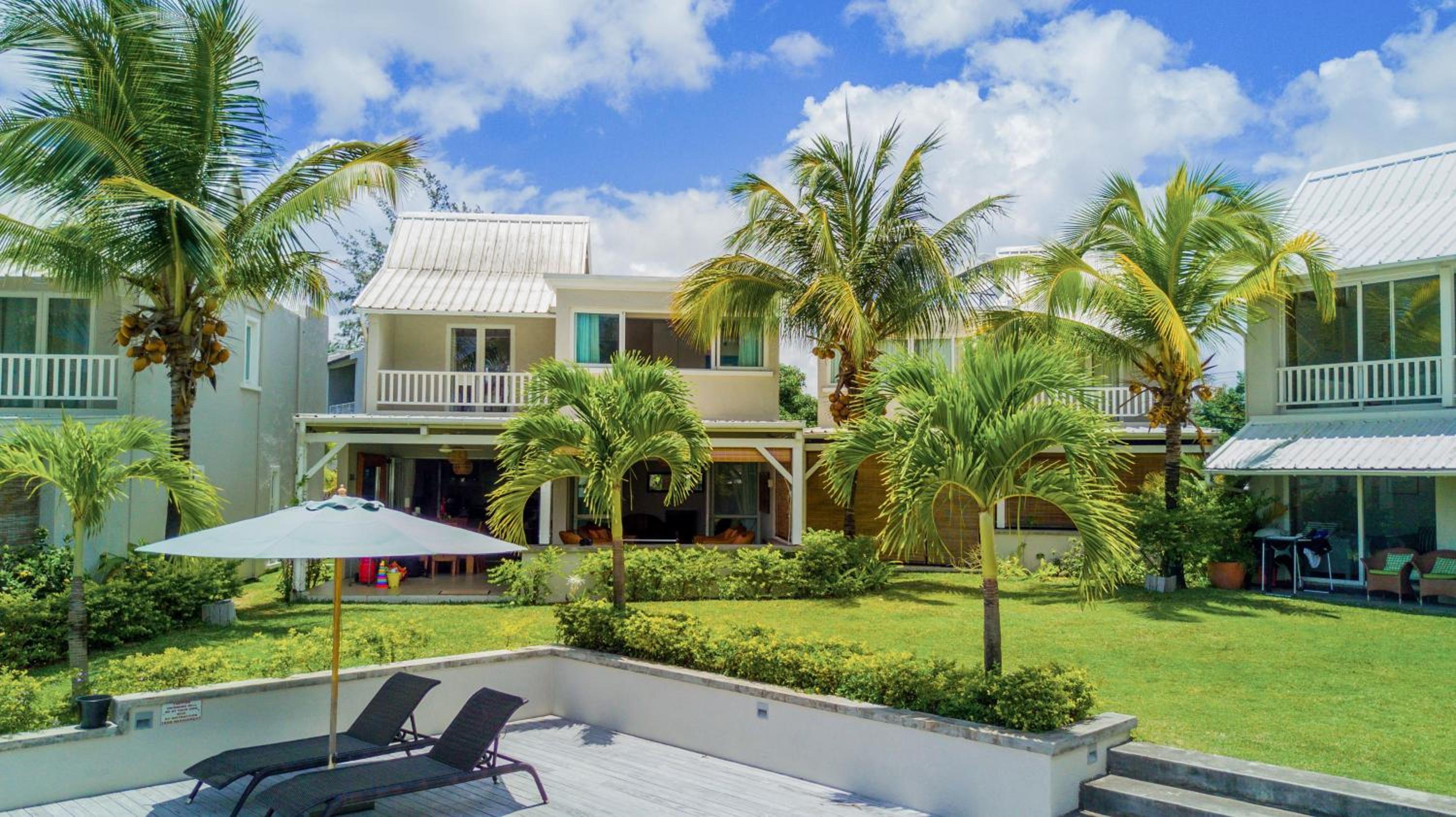White Oaks Villas