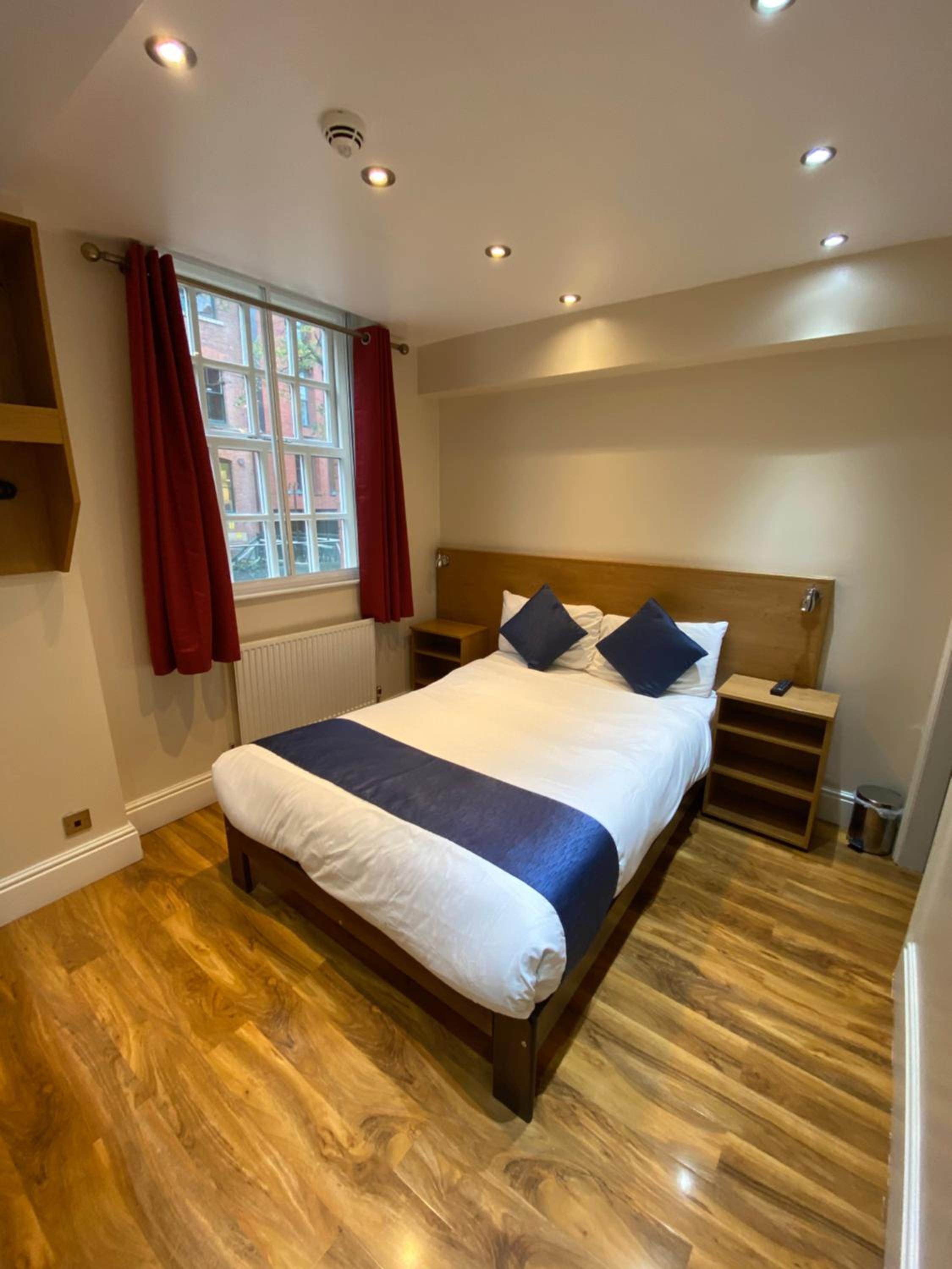 Ville Hotel photo 2