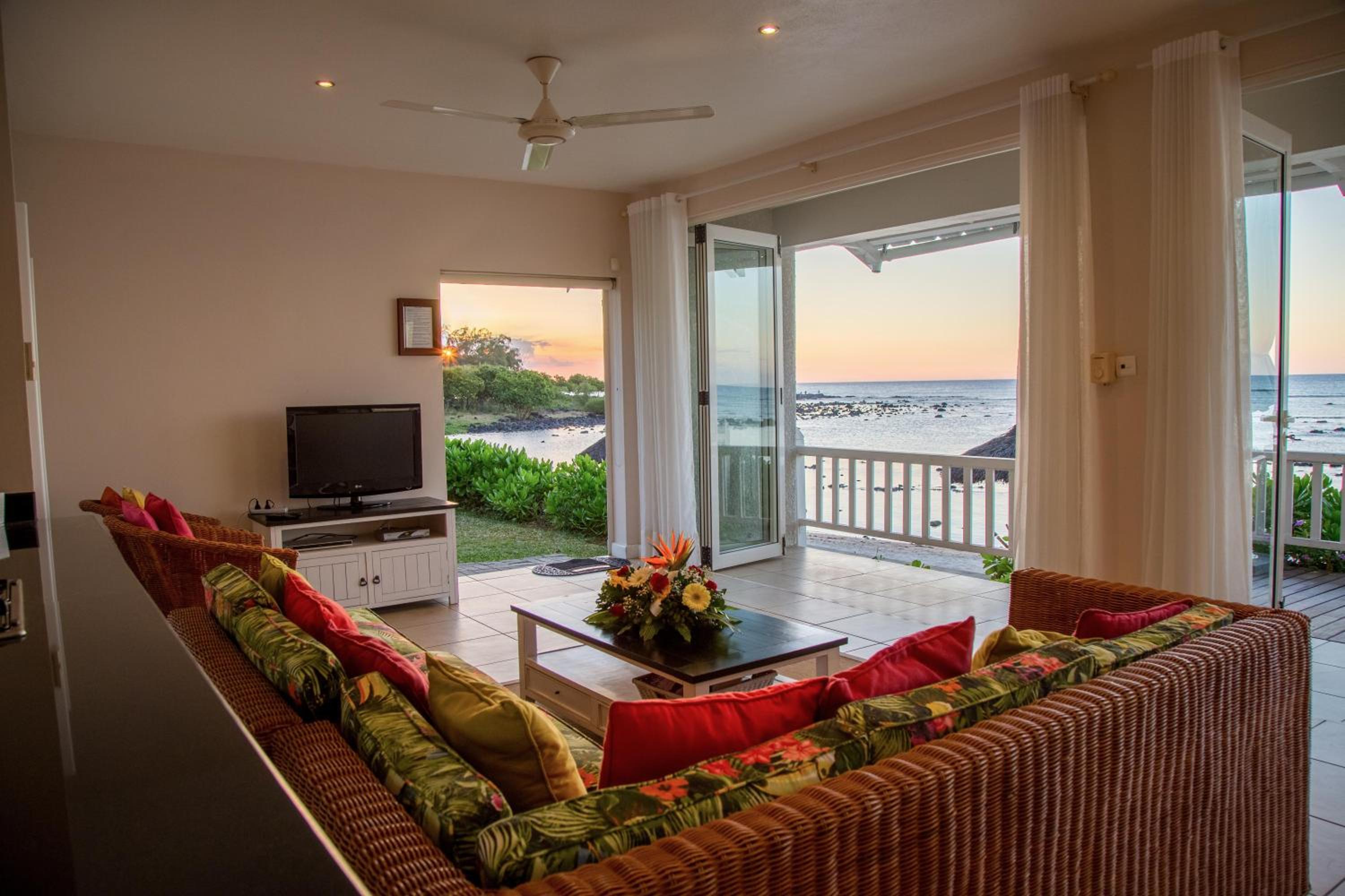 White Oaks Villas