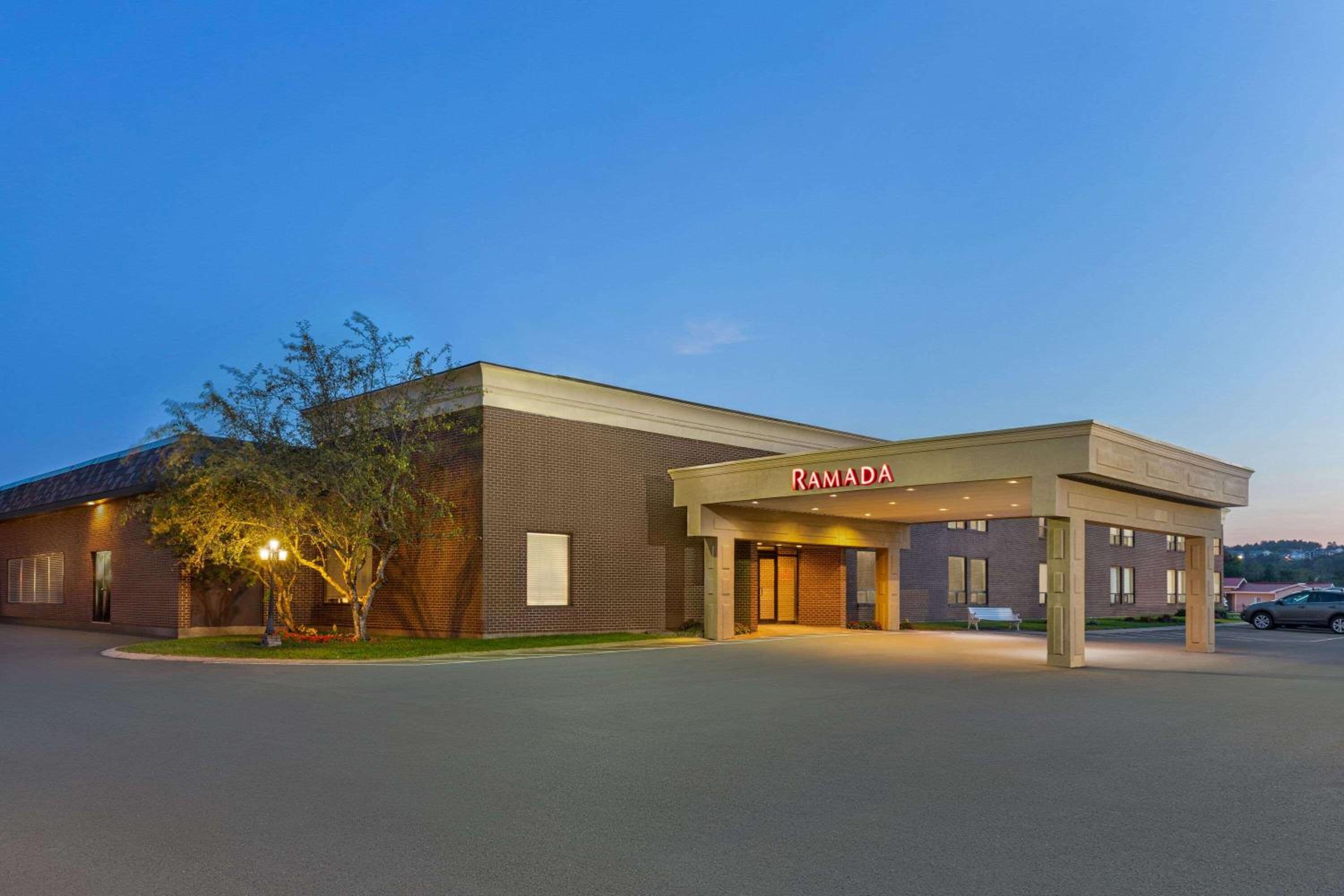 Fredericton Vacations - Ramada by Wyndham Fredericton - Property Image 1