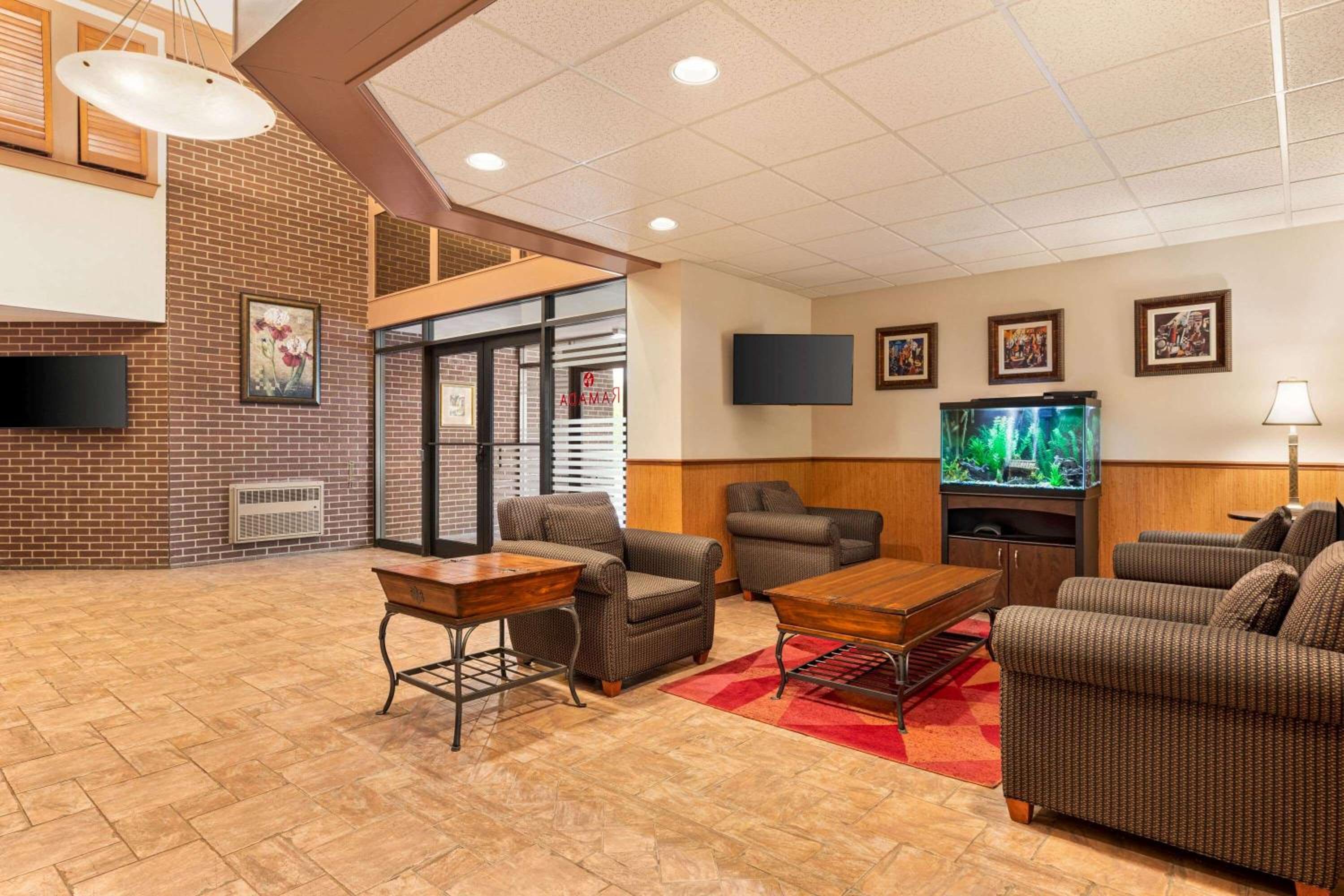 Fredericton Vacations - Ramada by Wyndham Fredericton - Property Image 5