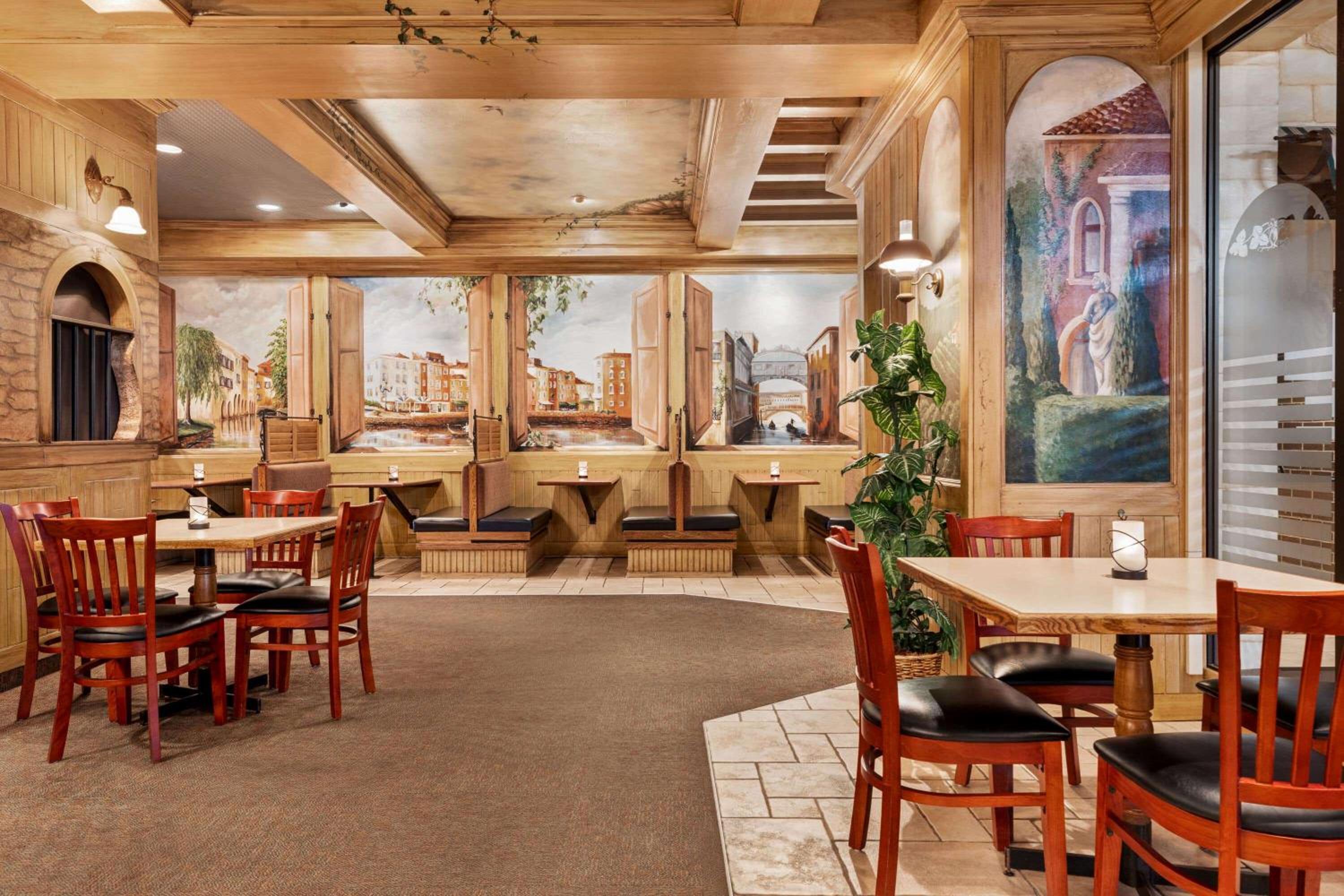 Fredericton Vacations - Ramada by Wyndham Fredericton - Property Image 10
