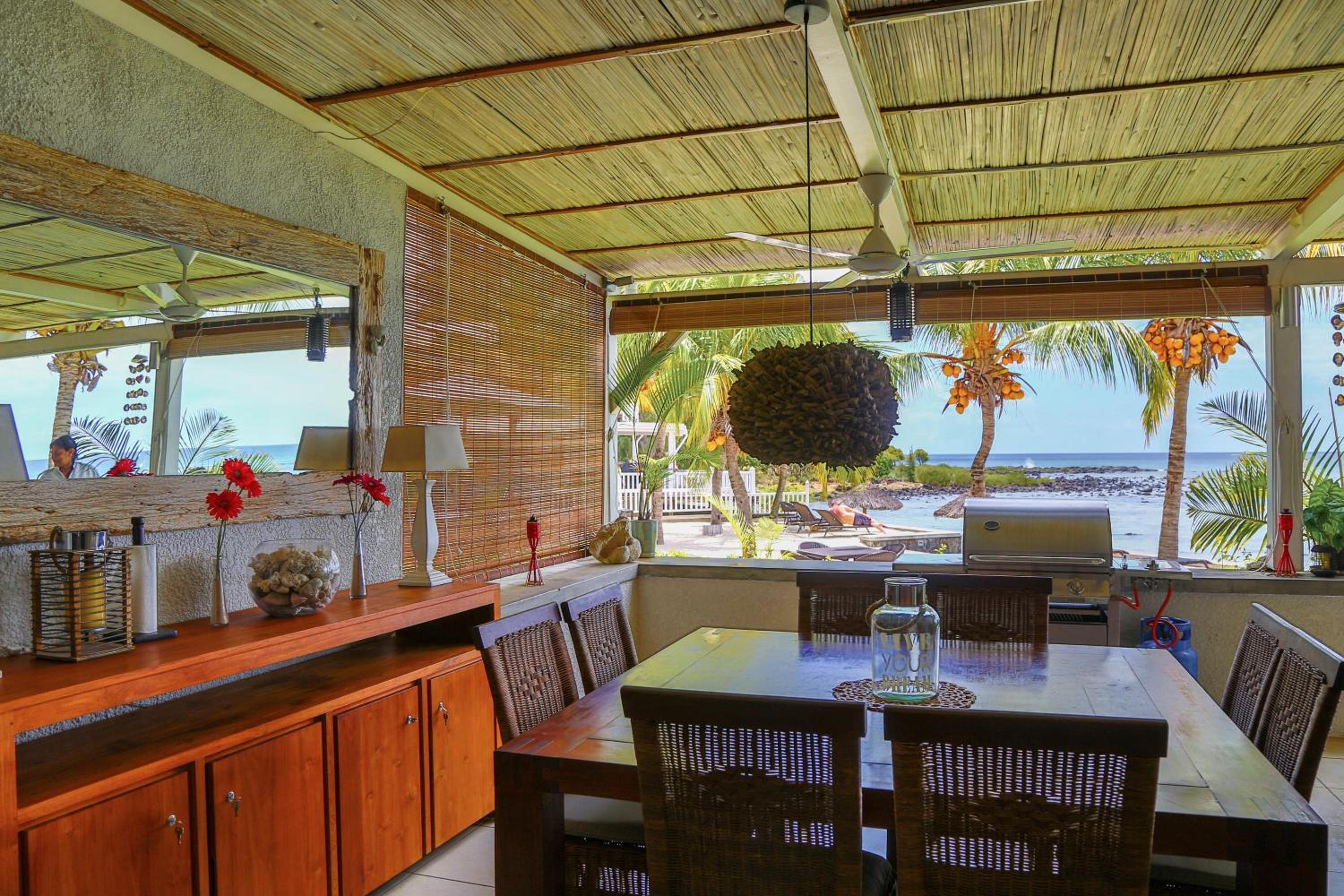 White Oaks Villas