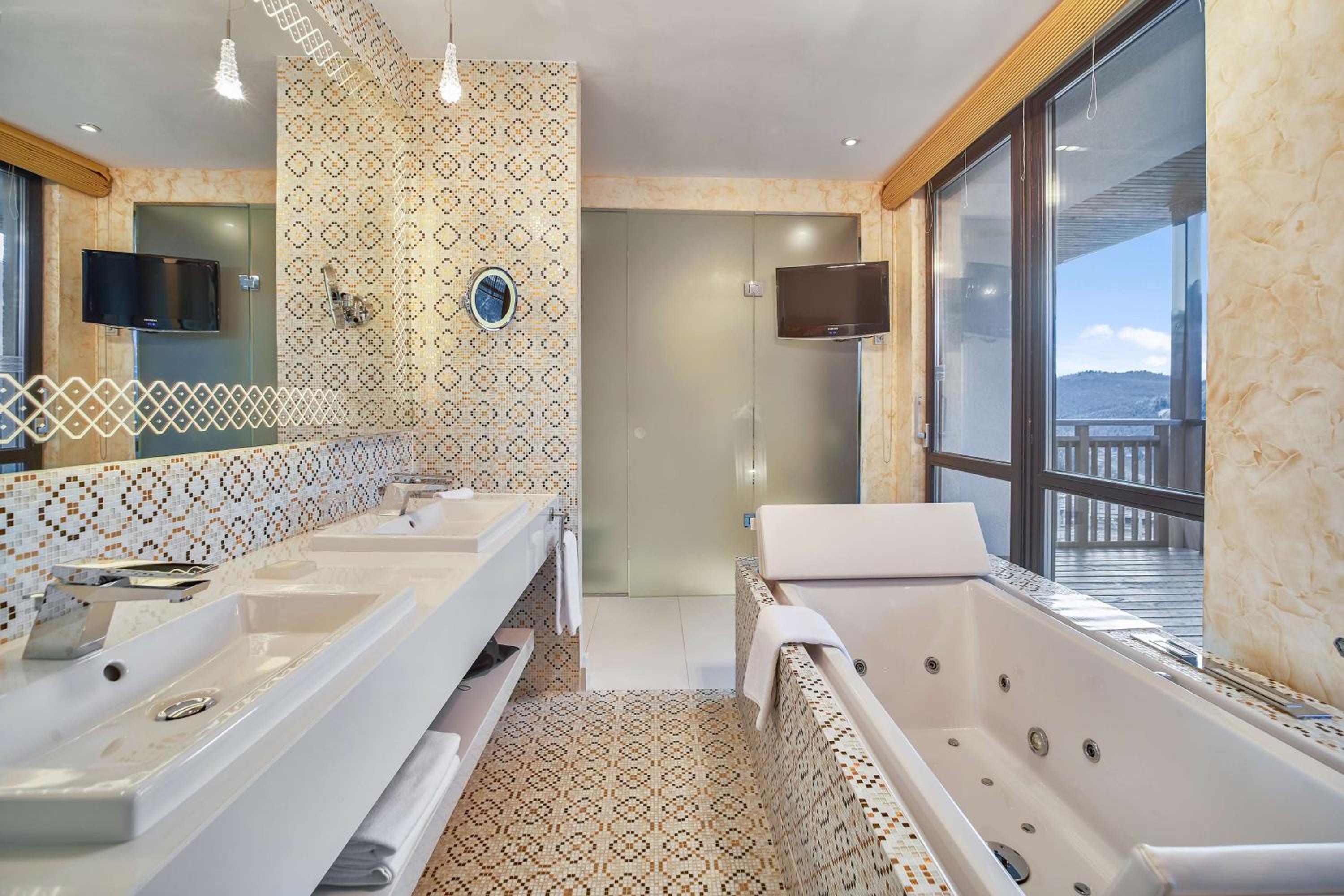 Radisson Blu Resort Bukovel view 3