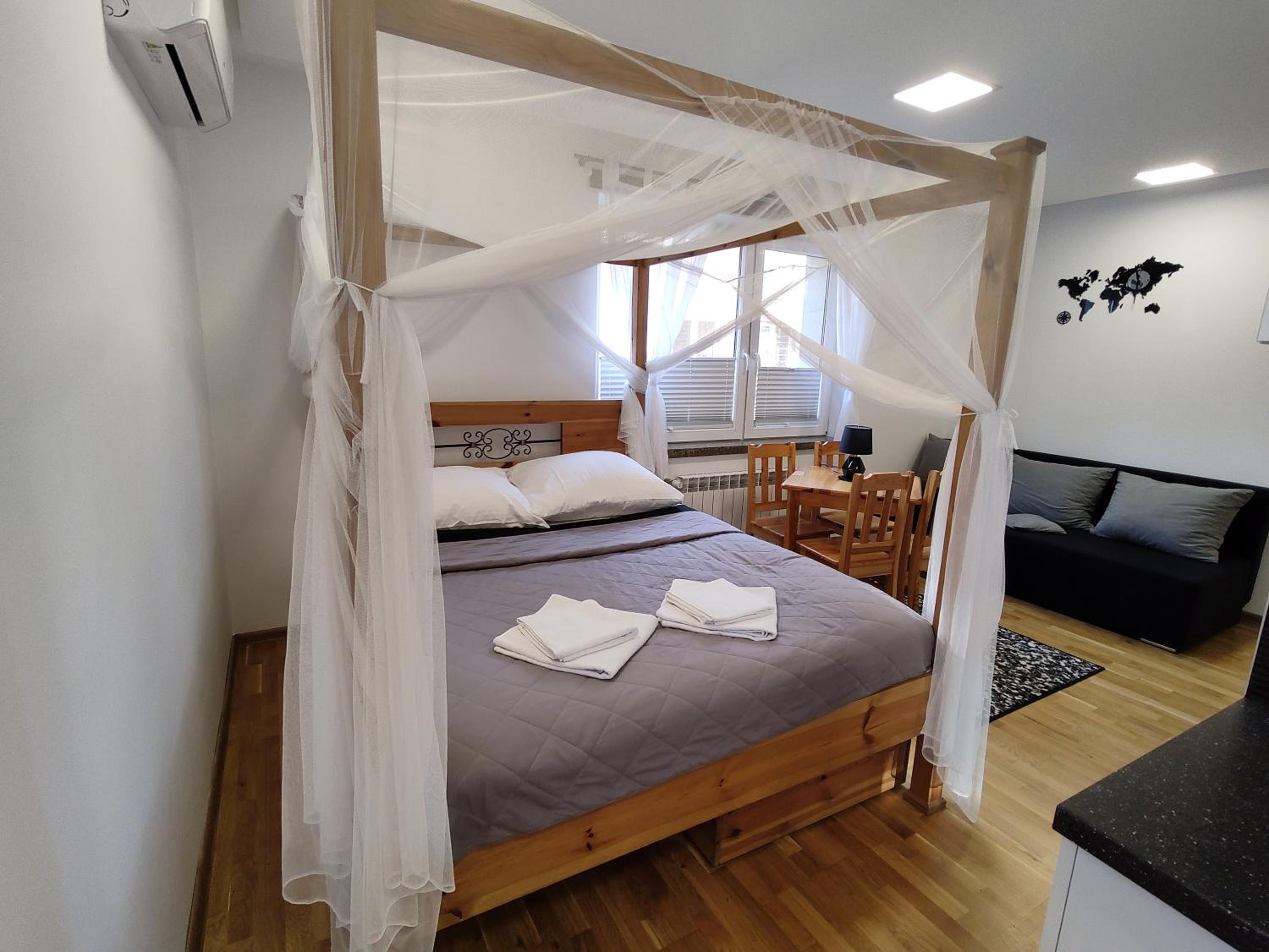 Apartament pod Zamkiem view 2