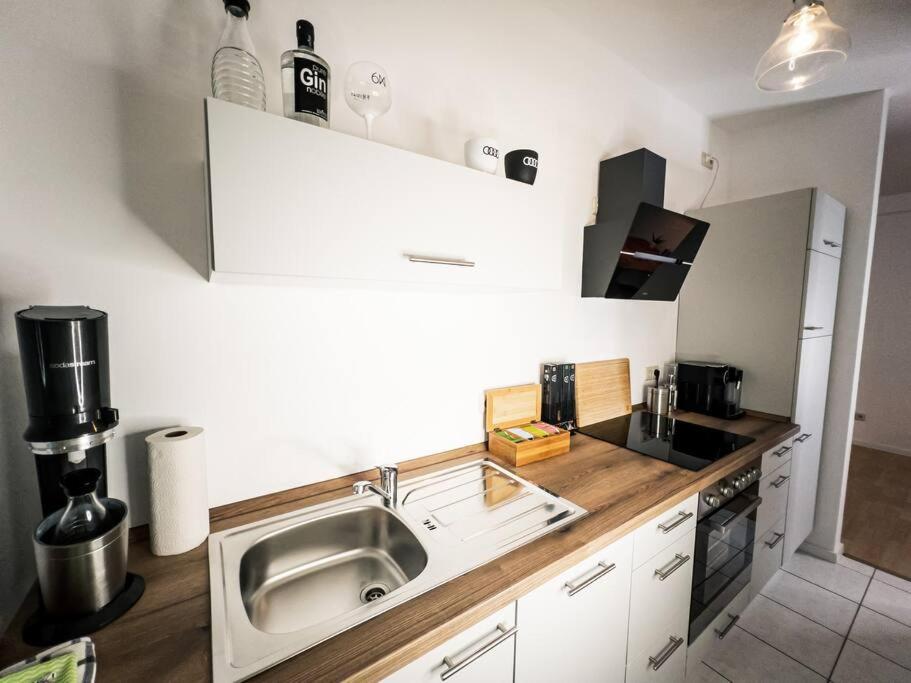Purer Luxus mit 2 Schlafzimmern, Balkon und Privat-Parkplatz view 4