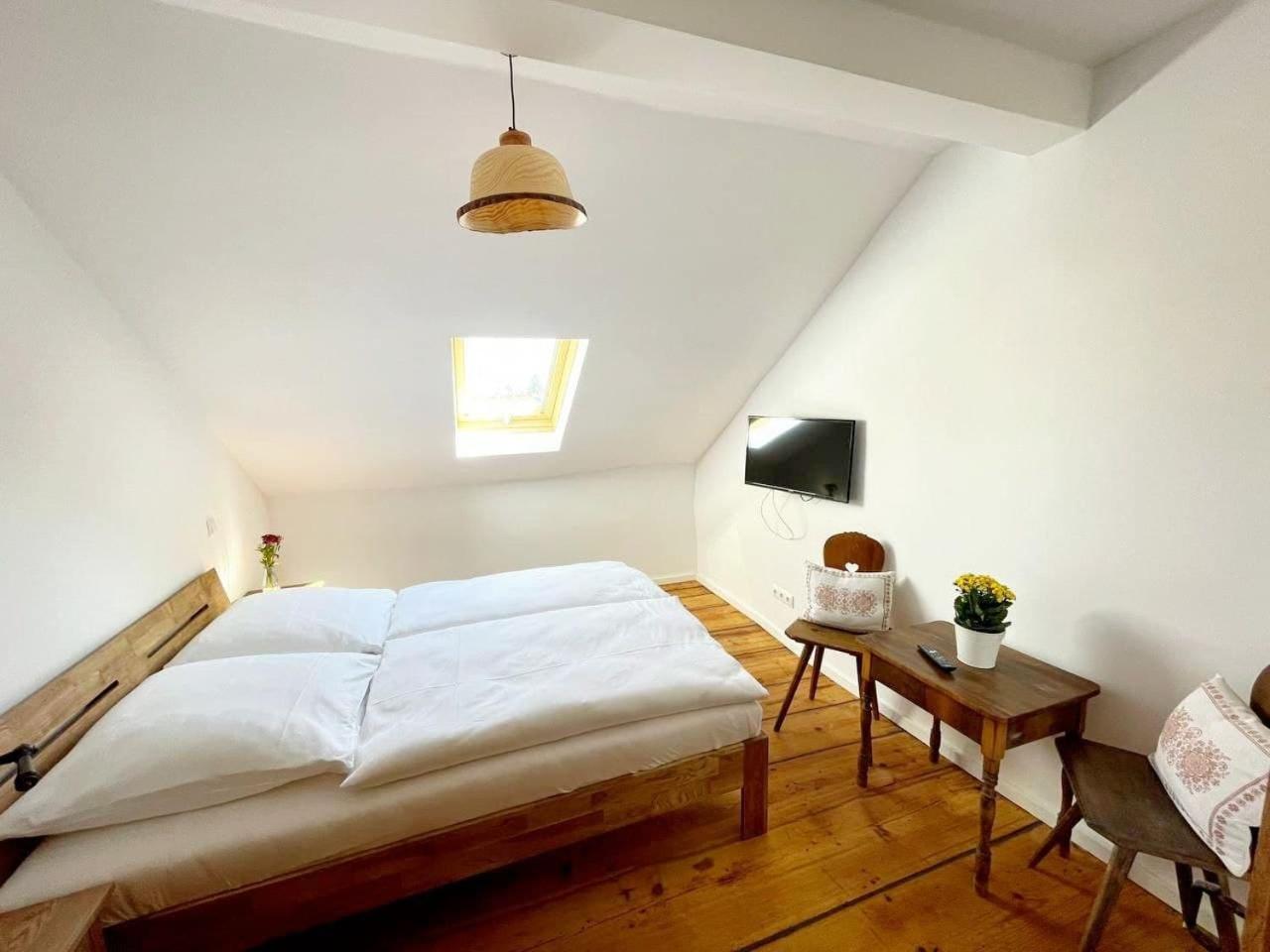 Bayerischer Hof - Property Image 67
